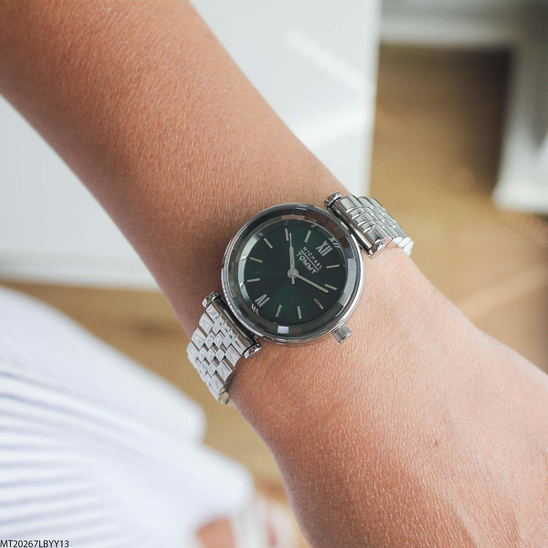 Michael Tommy MT20267LBYY13 Çelik Kordonlu Kadın Kol Saati