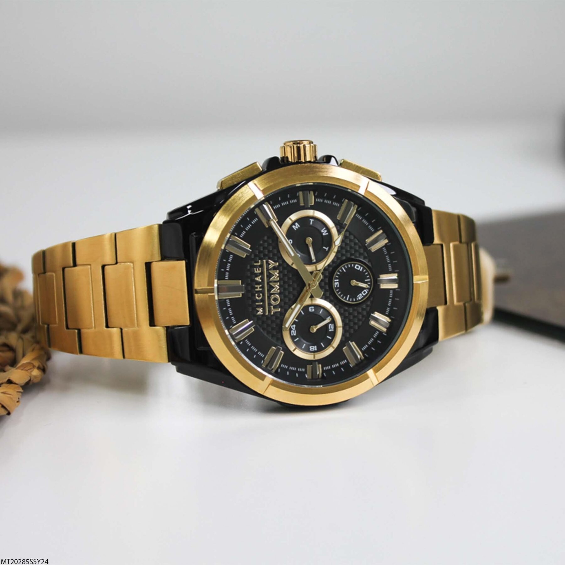 Michael Tommy MT20285SSY24 Erkek Kol Saati