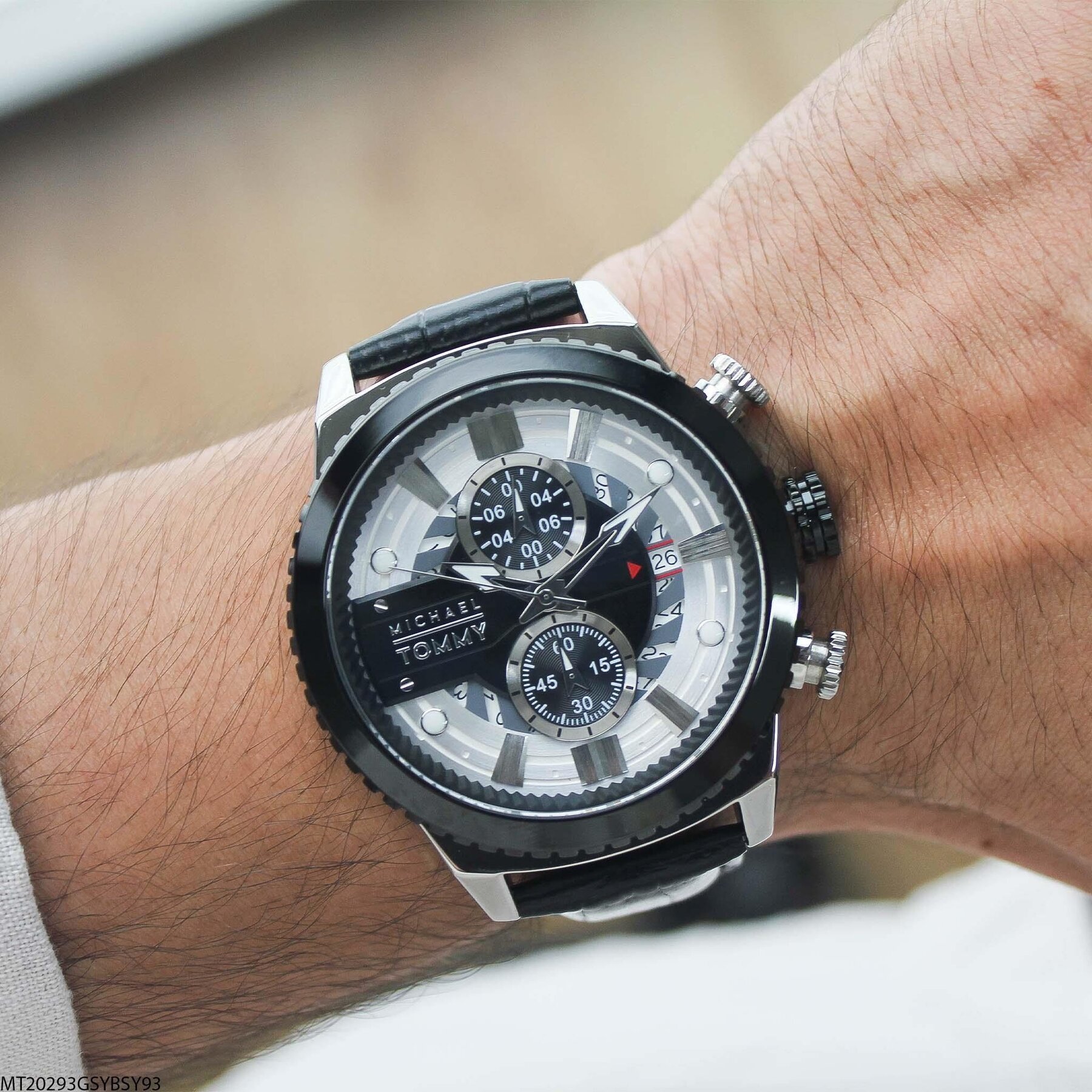 Michael Tommy MT20293GSYBSY93 Deri Kordonlu Erkek Kol Saati