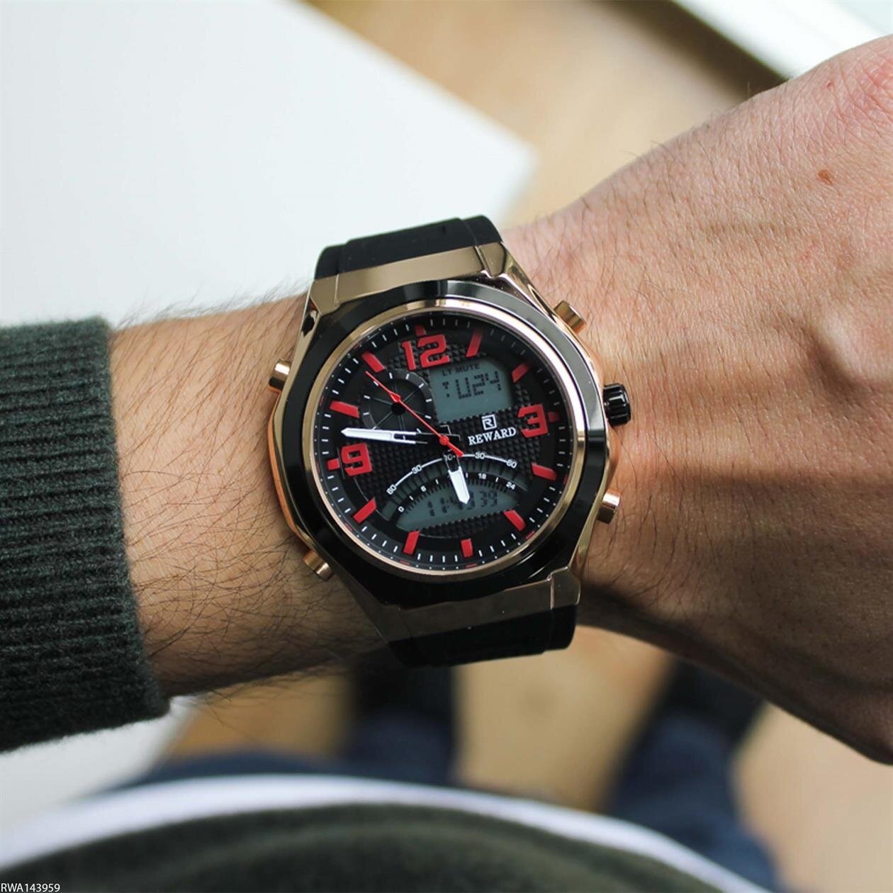 Reward RWA143959 VIP Erkek Kol Saati