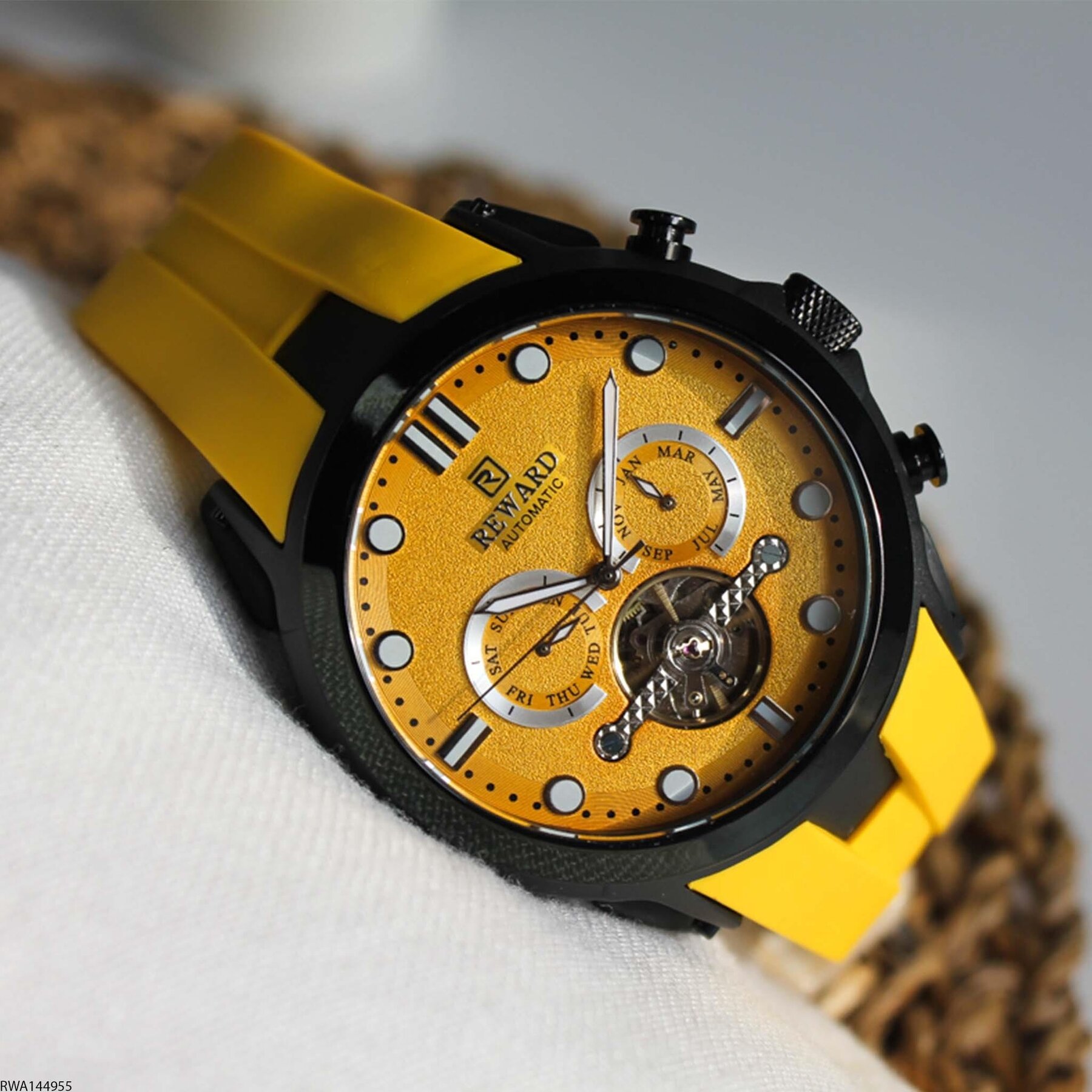 Reward RWA144955 Erkek Kol Saati
