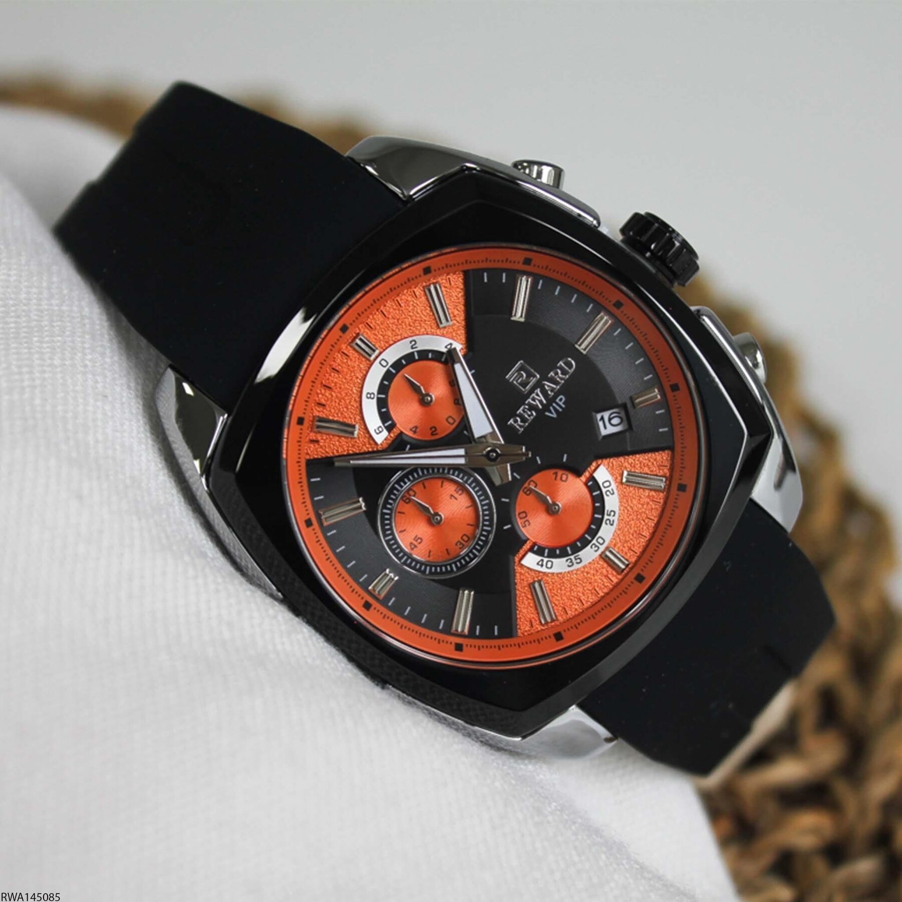 Reward RWA145085 Erkek Kol Saati