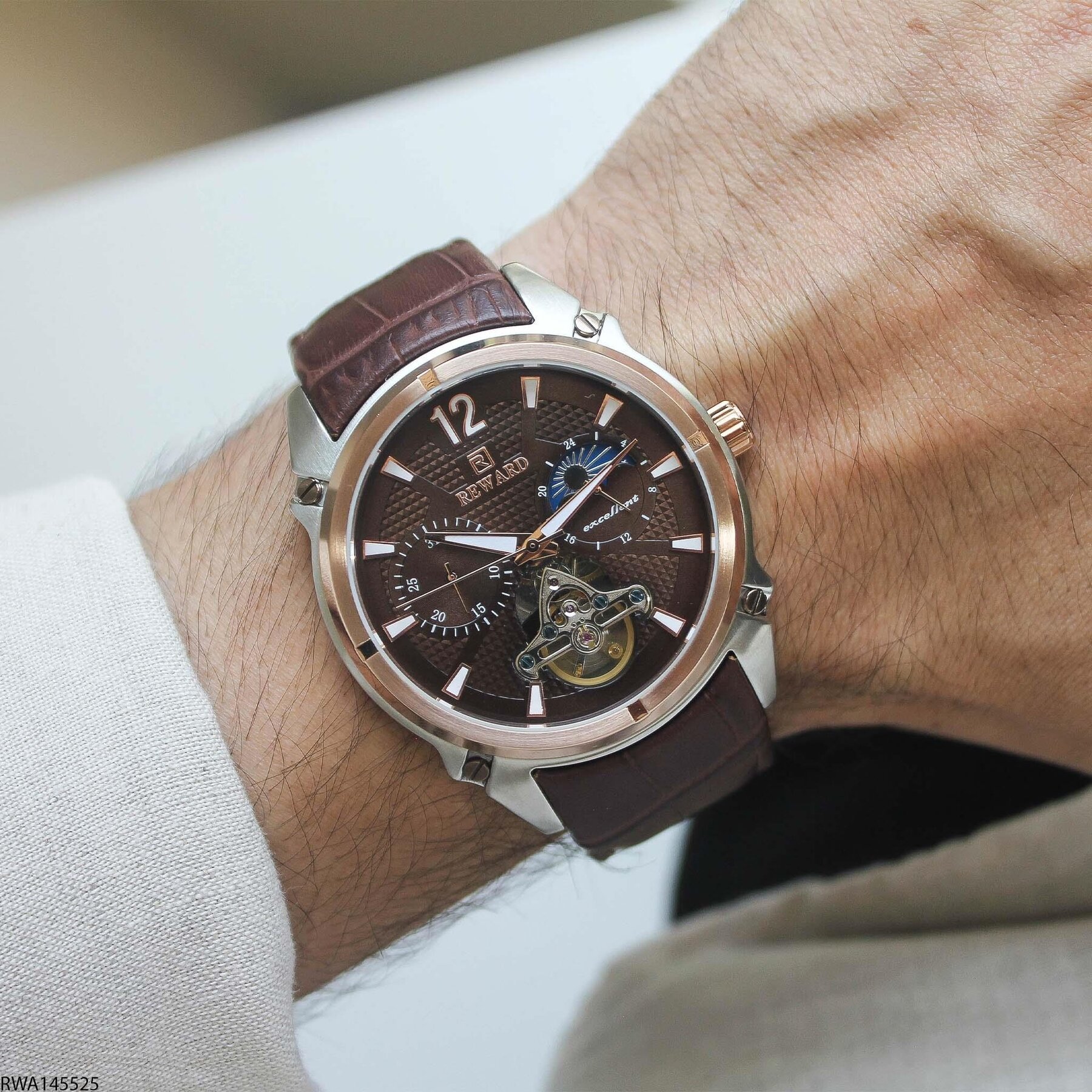 Reward RWA145525 Deri Kordonlu Otomatik Erkek Kol Saati