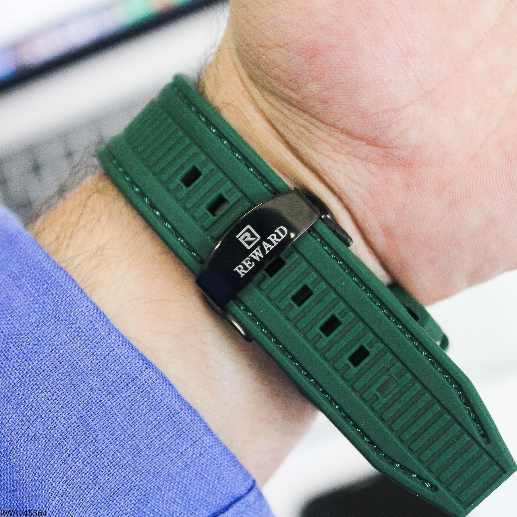 Reward RWA145564 Silicone Strap Automatic Men Watch