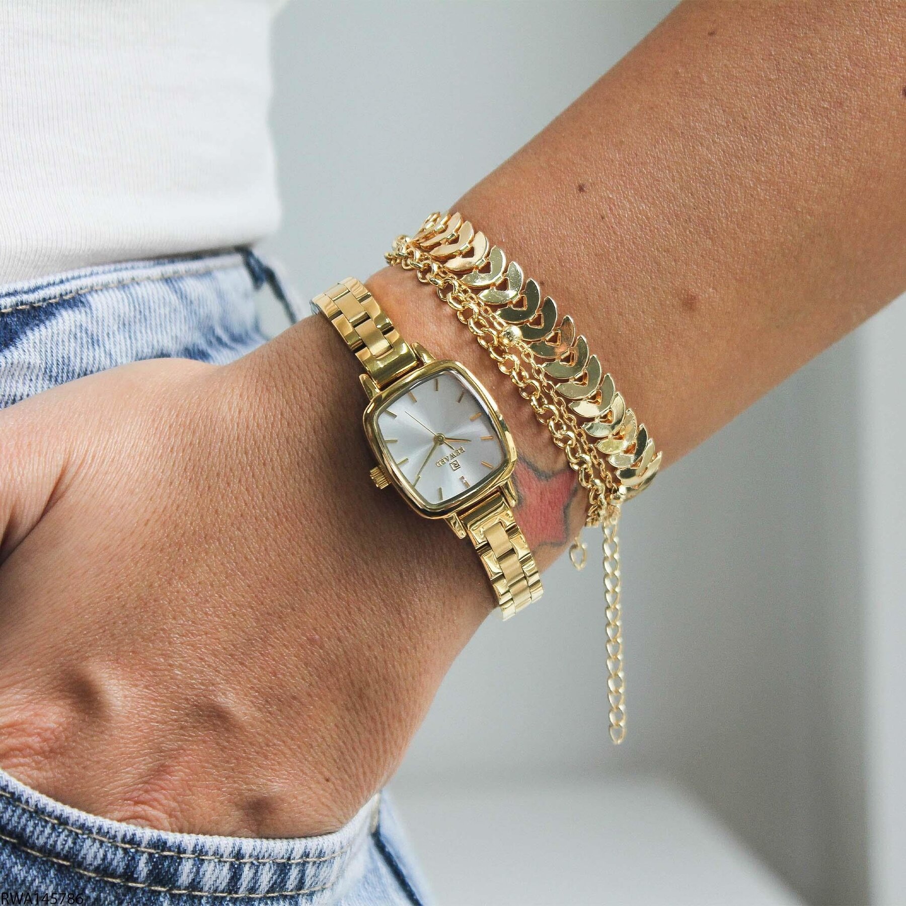 Reward RWA145786 Çelik Kordonlu Kadın Kol Saati