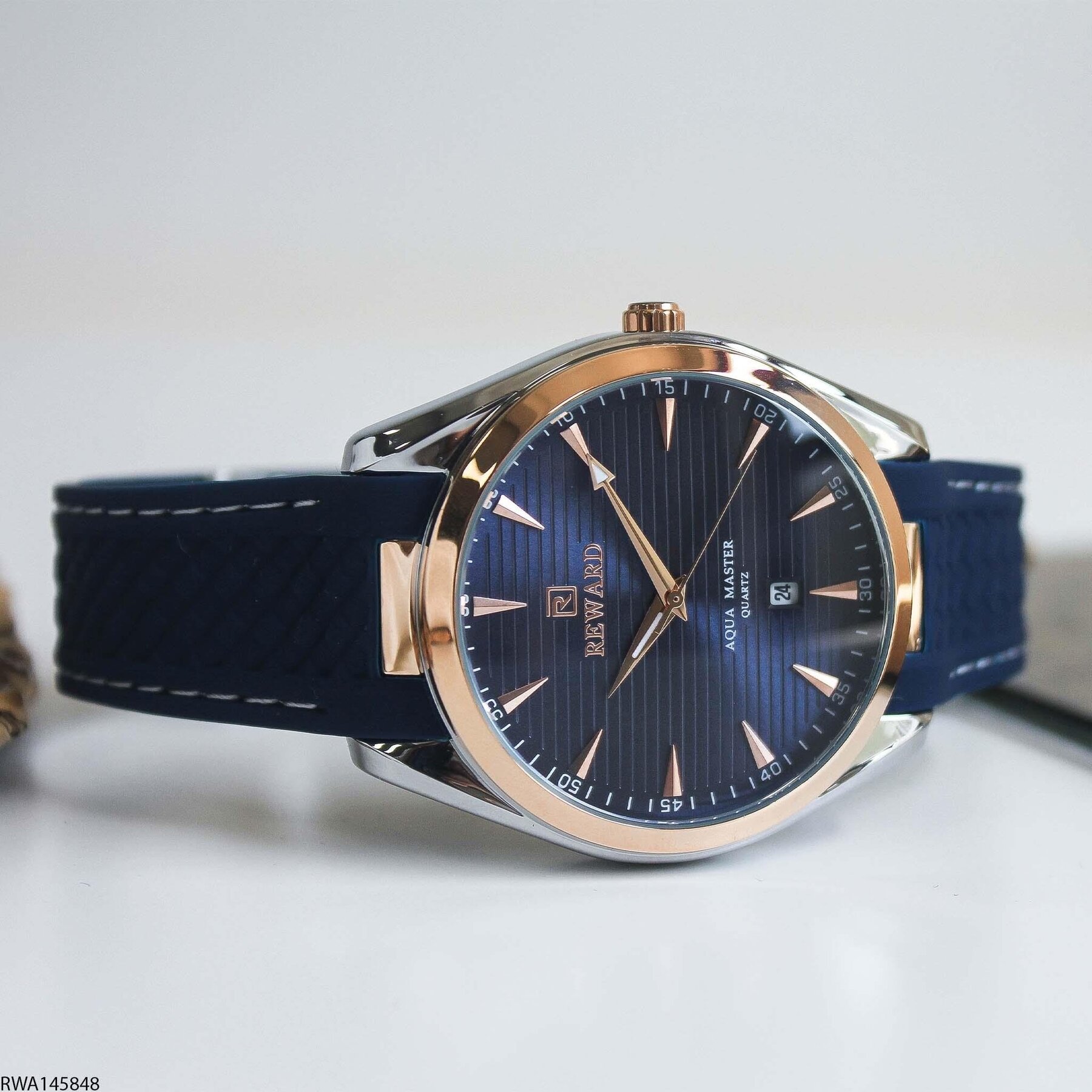 Reward RWA145848 Silikon Kordonlu Erkek Kol Saati