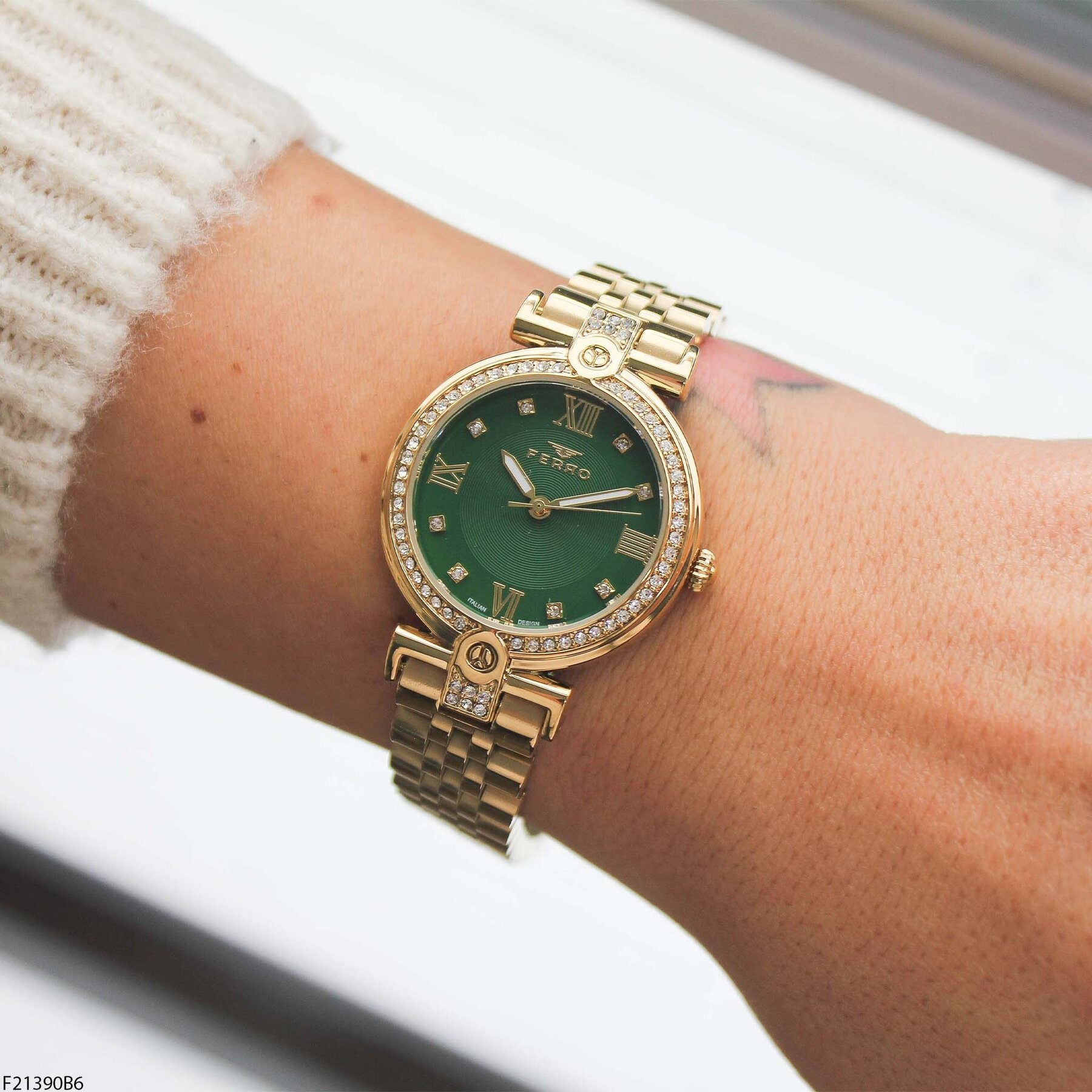 Ferro F21390B6 Çelik Kordonlu Kadın Kol Saati