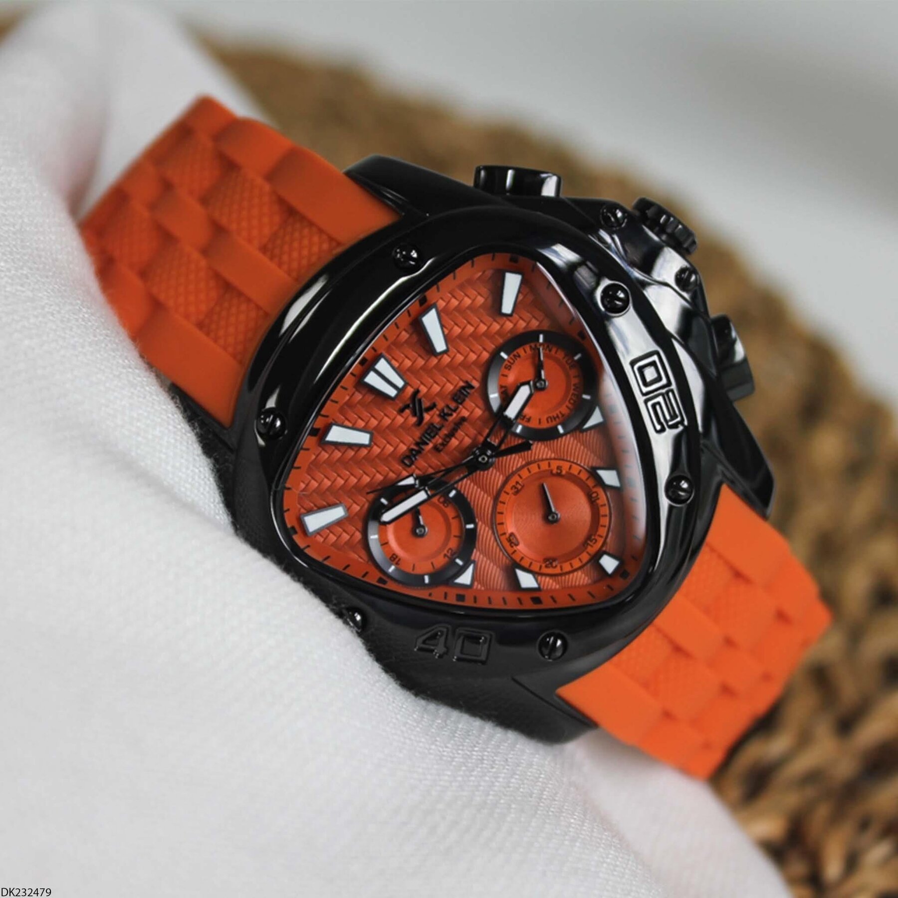 Daniel Klein DK232479 Silikon Kordonlu Erkek Kol Saati