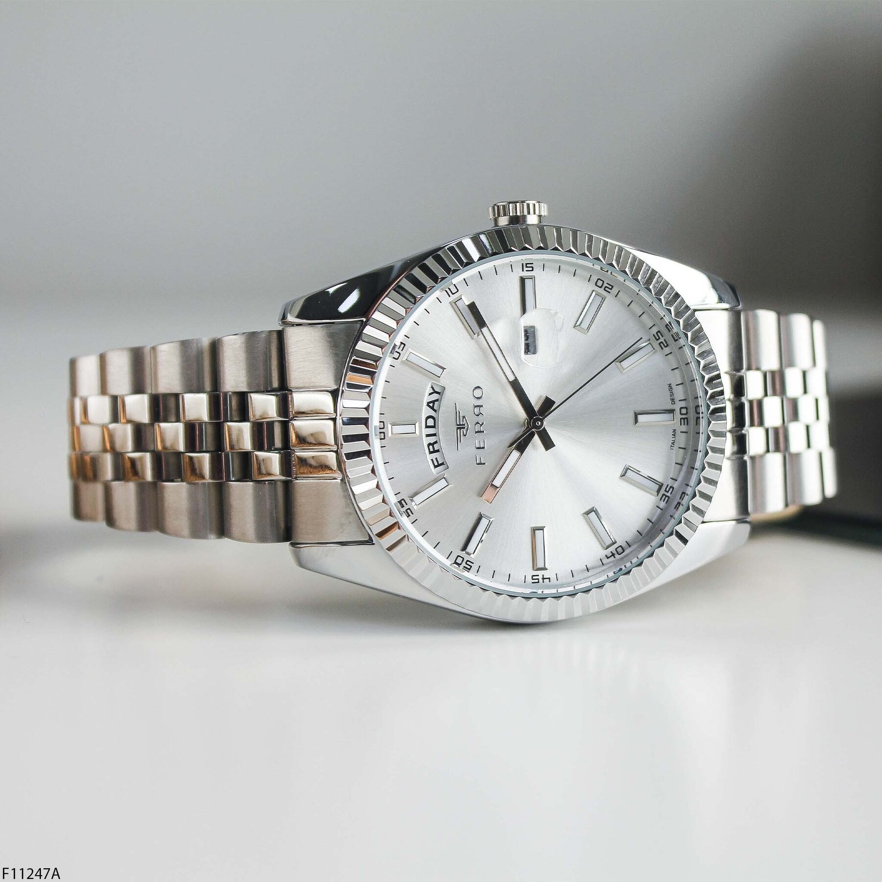 Ferro F11247A Çelik Kordonlu Erkek Kol Saati