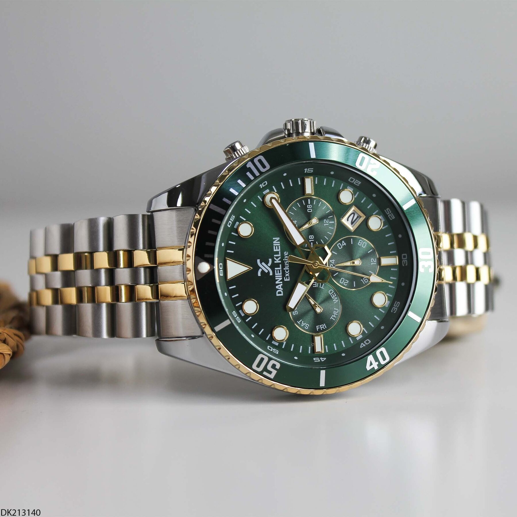 Daniel Klein DK213140 Steel Strap Men Watch