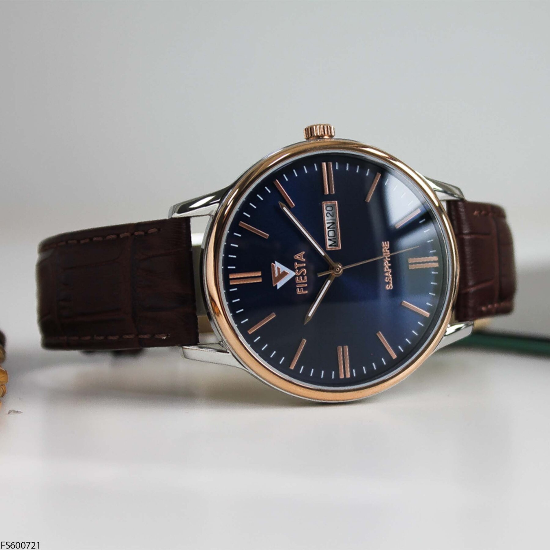 Fiesta FS600721 Deri Kordonlu Erkek Kol Saati