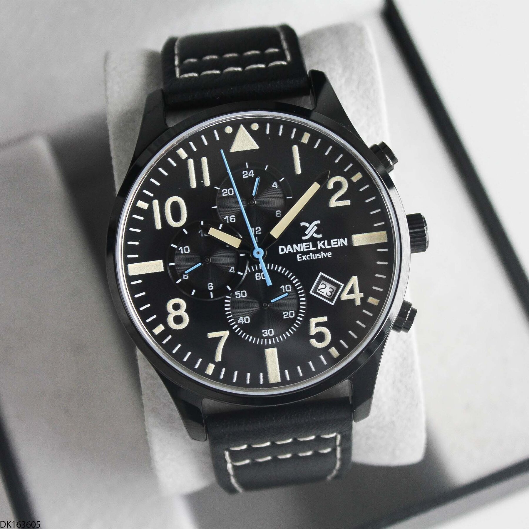 Daniel Klein DK163605 Deri Kordonlu Erkek Kol Saati
