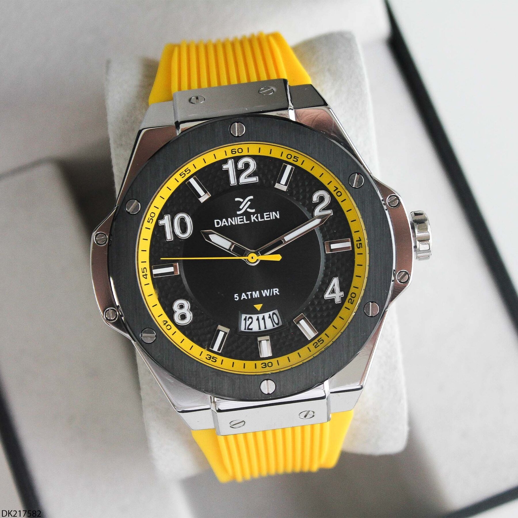 Daniel Klein DK217582 Silikon Kordonlu Erkek Kol Saati