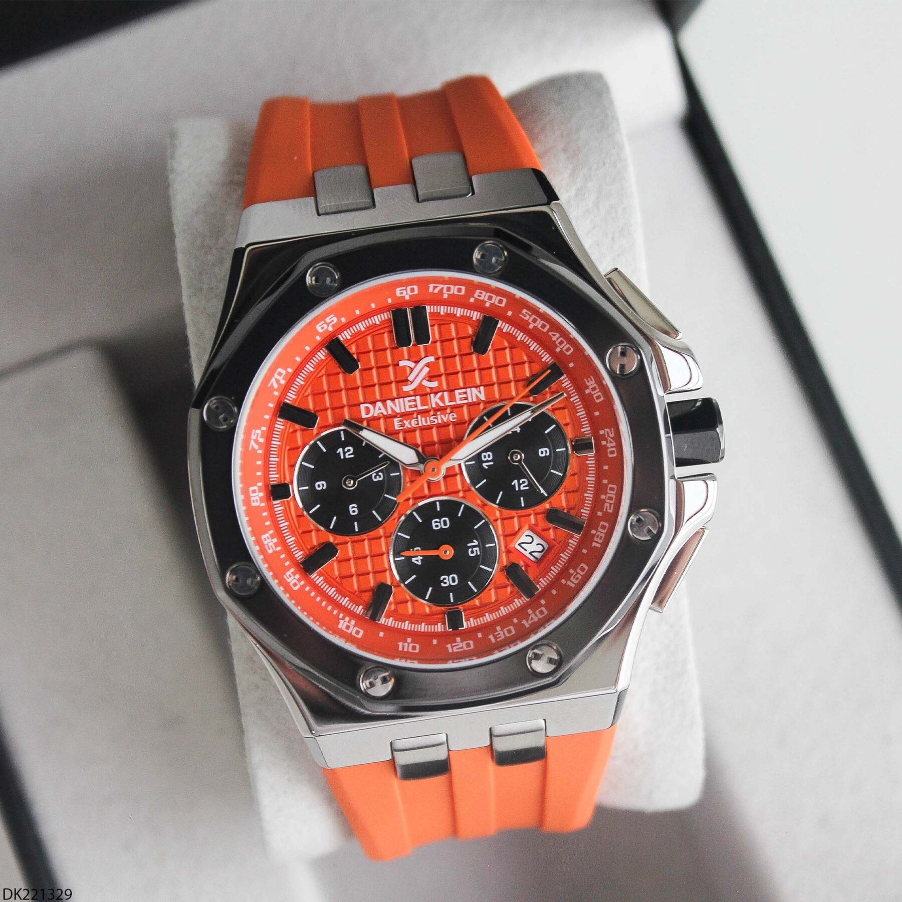 Daniel Klein DK221329 Silikon Kordonlu Erkek Kol Saati