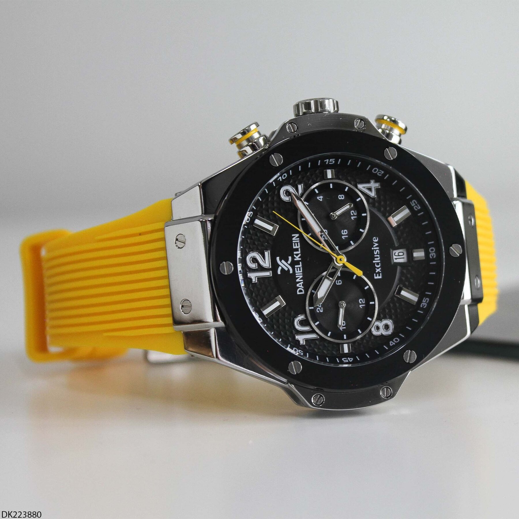 Daniel Klein DK223880 Silikon Kordonlu Erkek Kol Saati