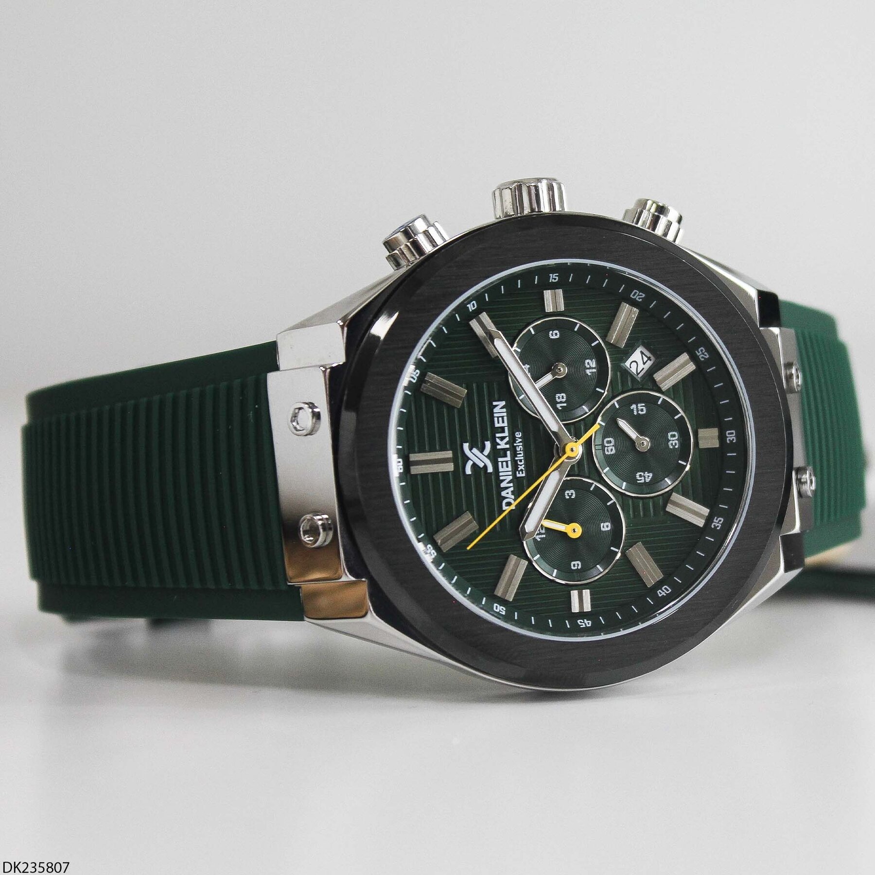 Daniel Klein DK235807 Silikon Kordonlu Erkek Kol Saati