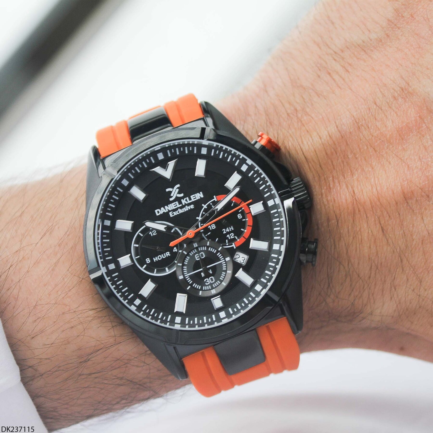 Daniel Klein DK237115 Silikon Kordonlu Erkek Kol Saati