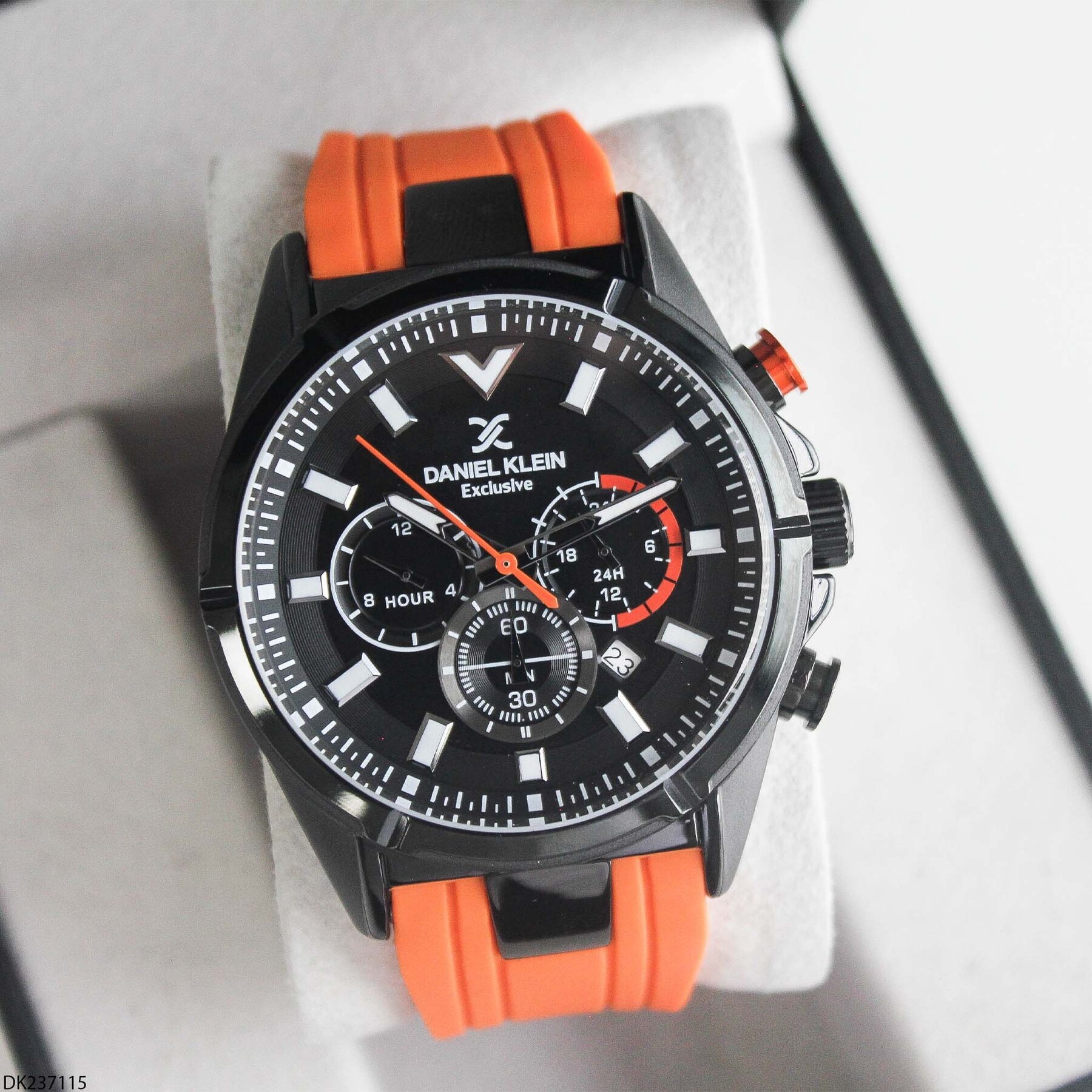 Daniel Klein DK237115 Silikon Kordonlu Erkek Kol Saati