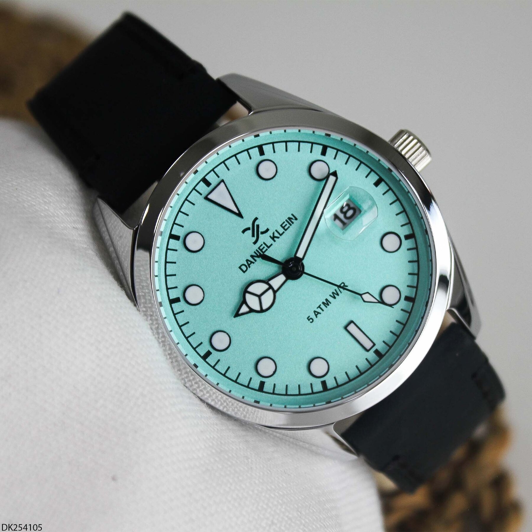 Daniel Klein DK254105 Deri Kordonlu Erkek Kol Saati