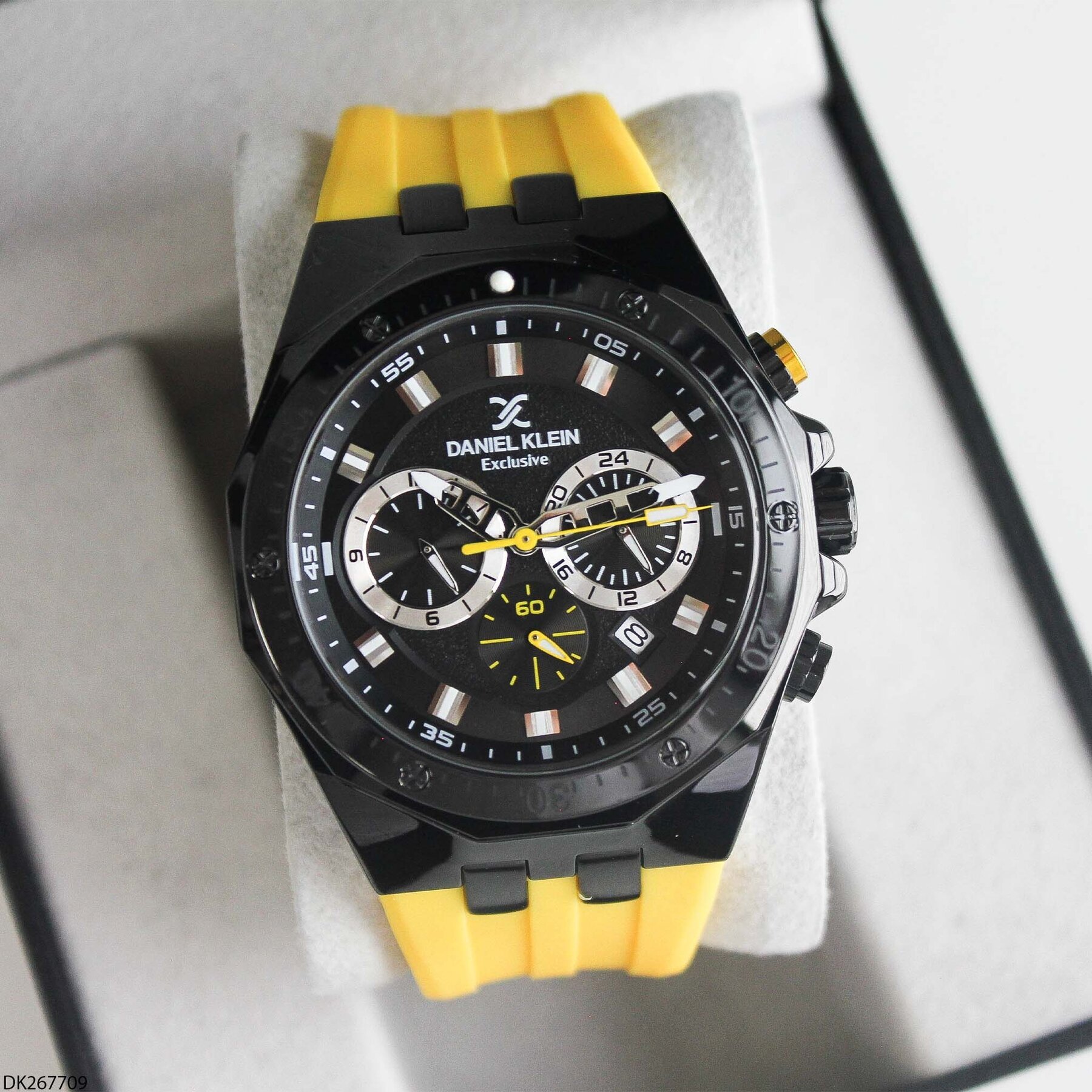 Daniel Klein DK267709 Silikon Kordonlu Erkek Kol Saati