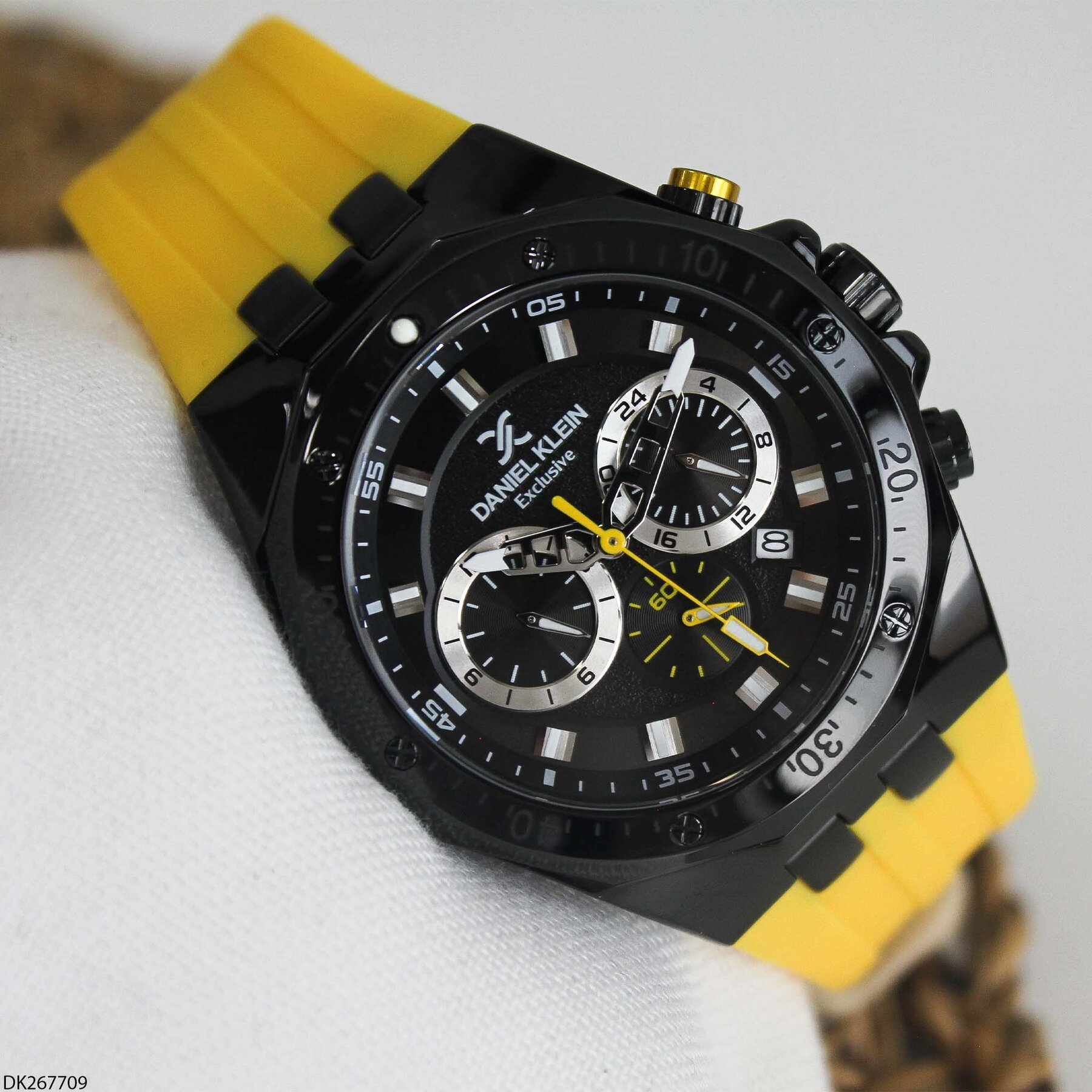 Daniel Klein DK267709 Silikon Kordonlu Erkek Kol Saati