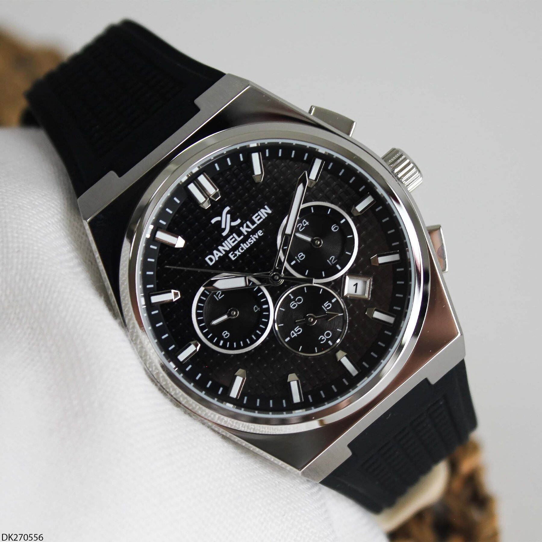 Daniel Klein DK270556 Silikon Kordonlu Erkek Kol Saati