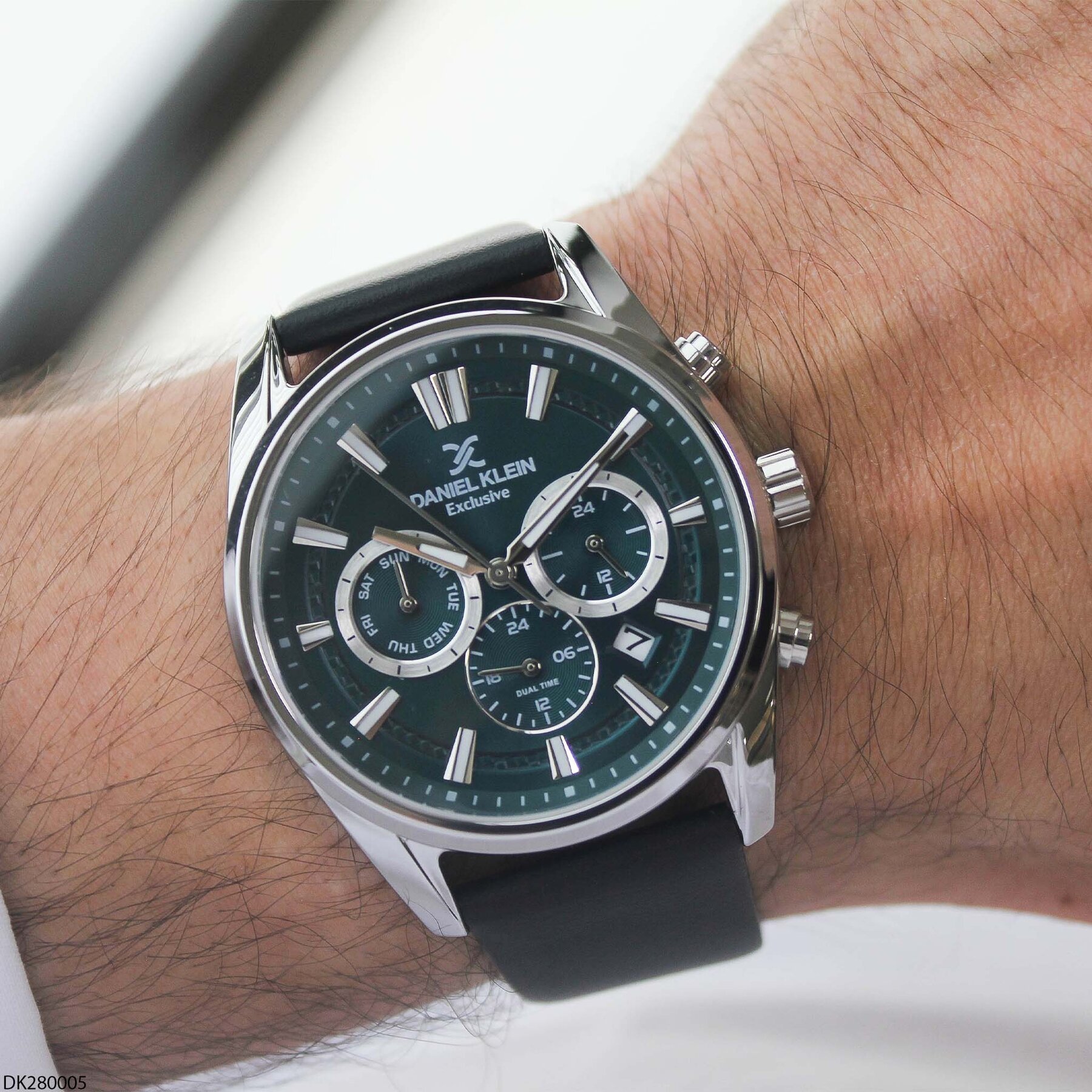 Daniel Klein DK280005 Deri Kordonlu Erkek Kol Saati
