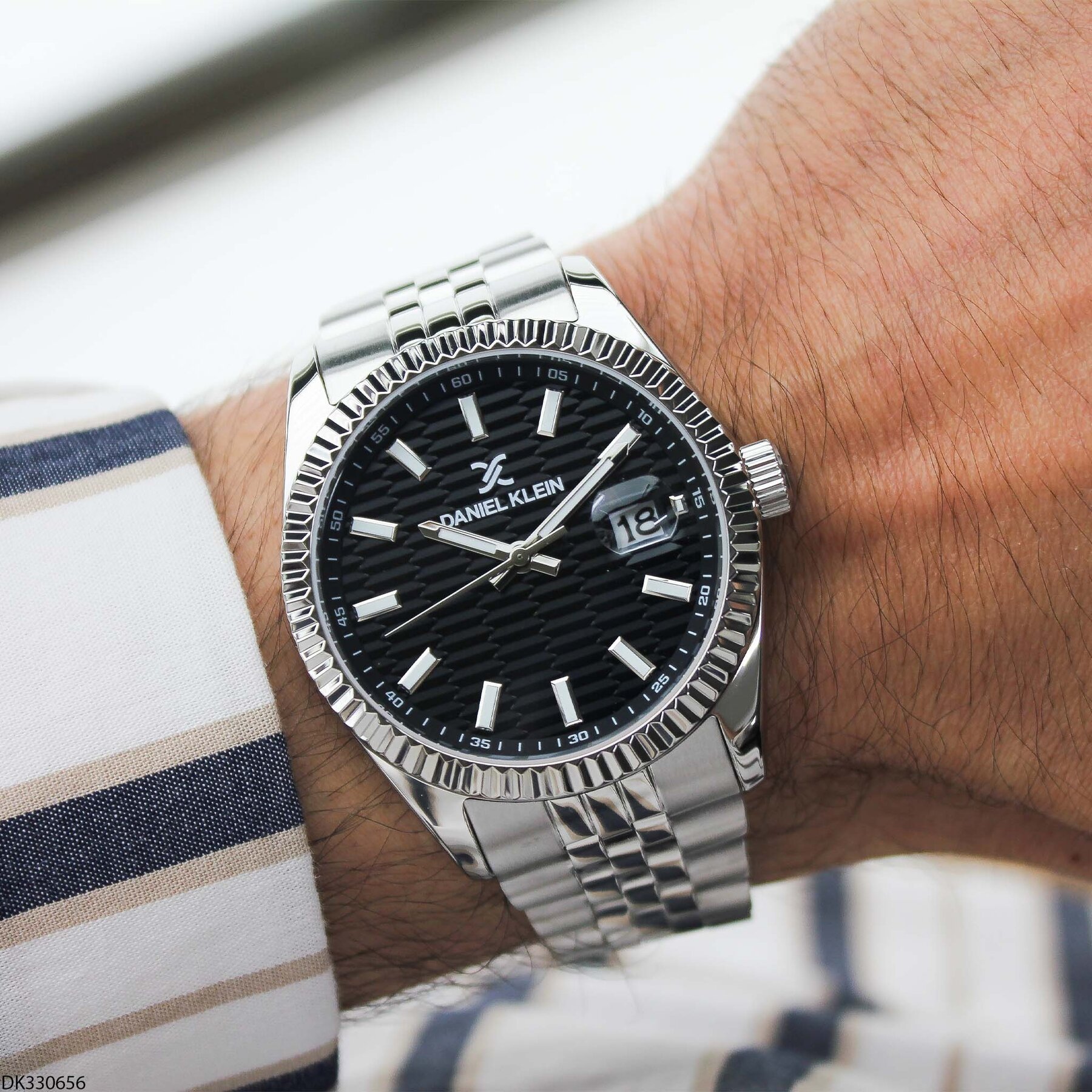 Daniel Klein DK330656 Çelik Kordonlu Erkek Kol Saati
