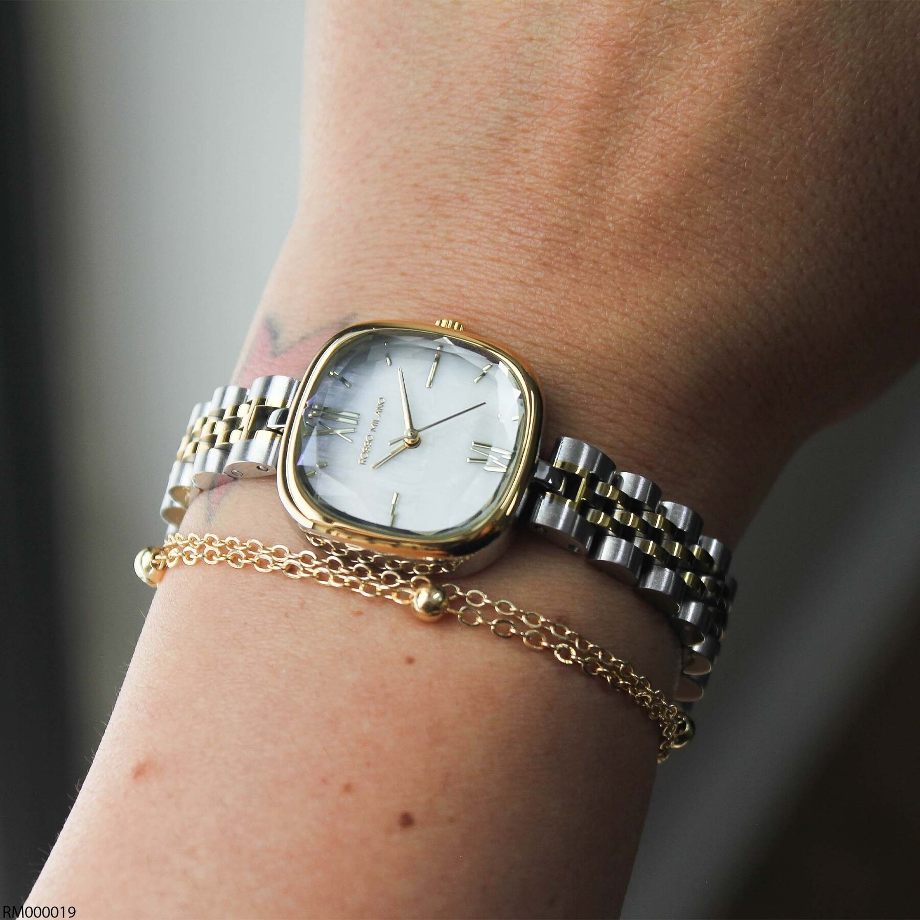 Rosso Milano RM000019 Steel Strap Women Watch