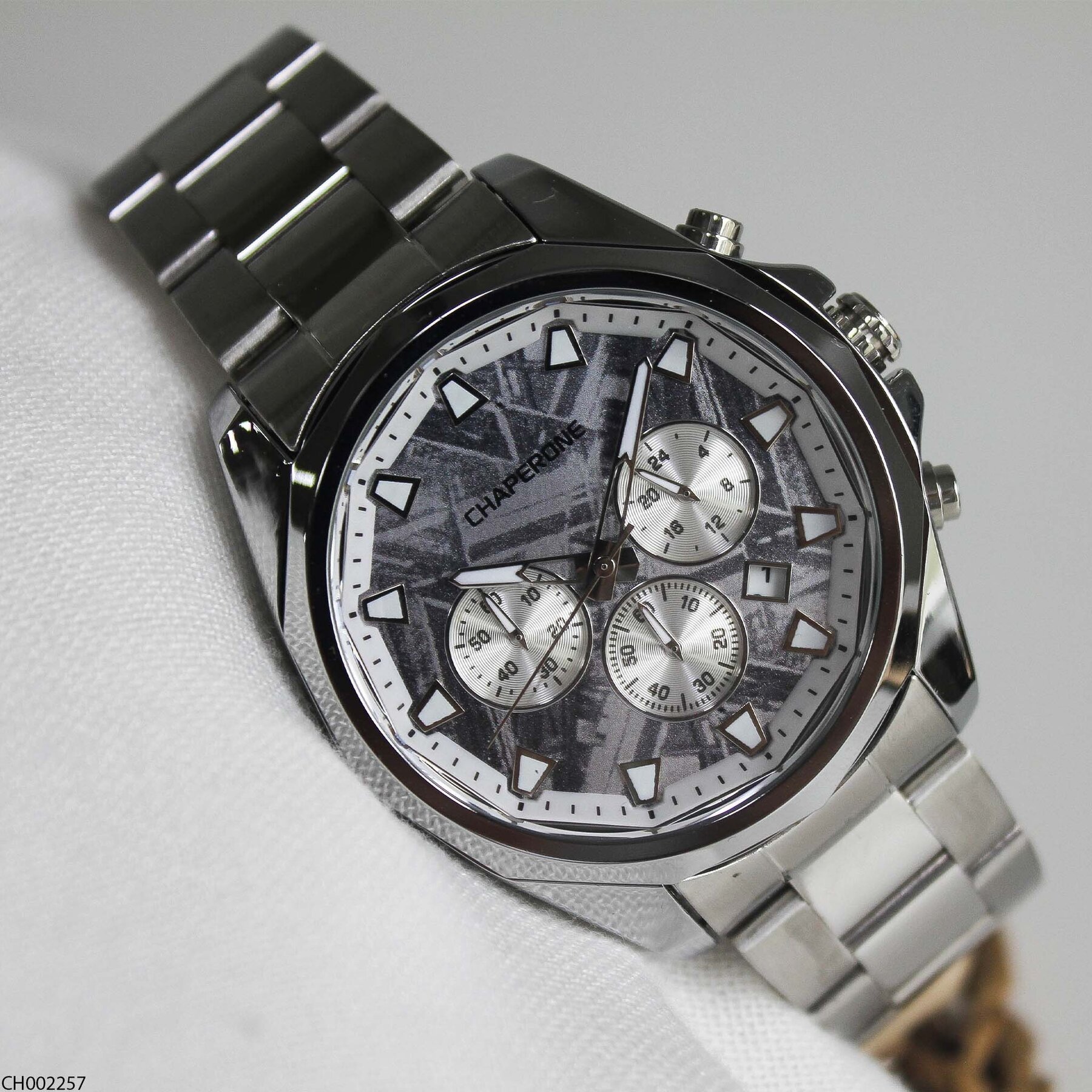 Chaperone CH002257 Steel Strap Men Watch