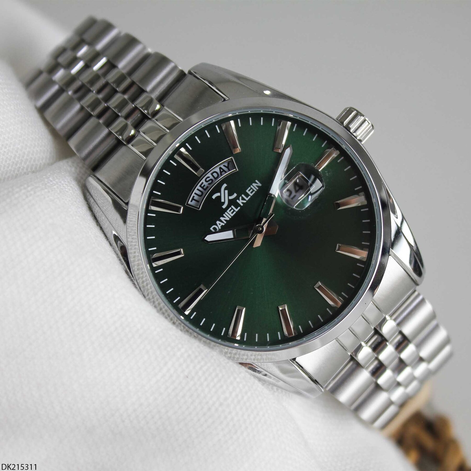 Daniel Klein DK215311 Steel Strap Men Watch