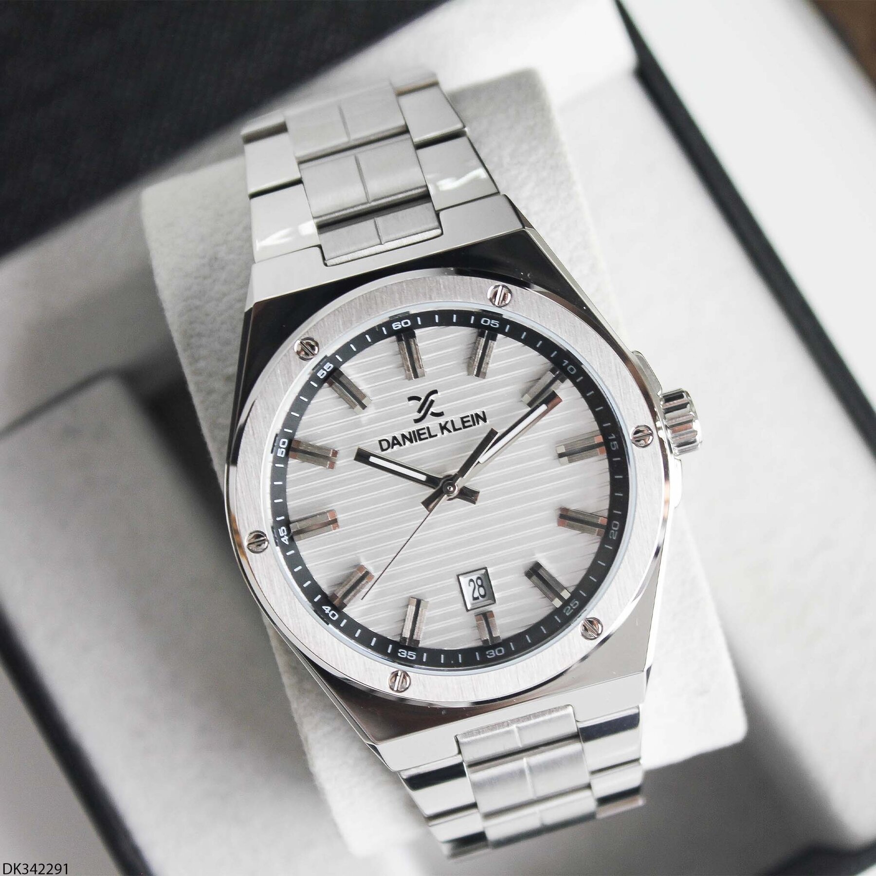 Daniel Klein DK342291 Steel Strap Men Watch