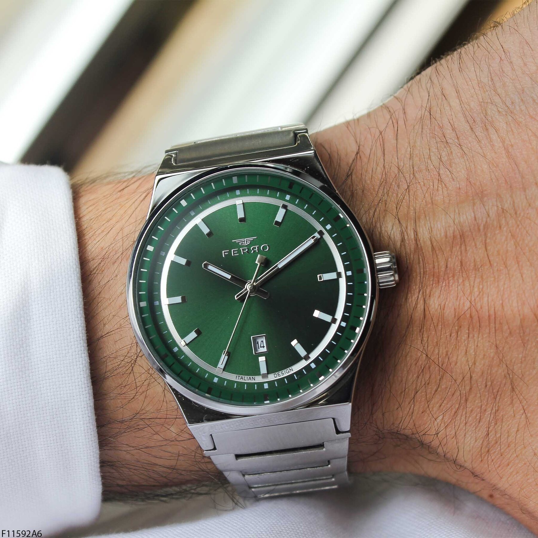 Ferro F11592A6 Çelik Kordonlu Erkek Kol Saati
