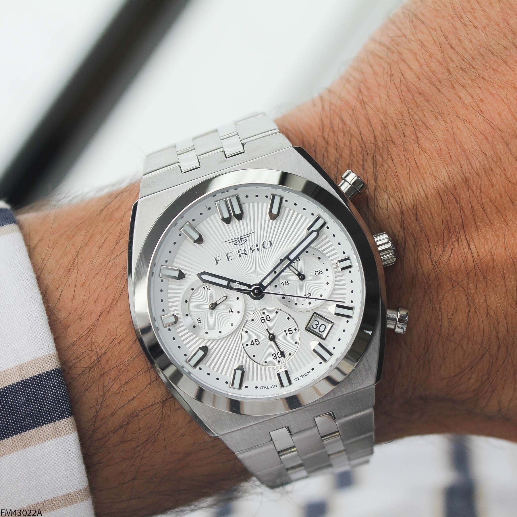 Ferro FM43022A Çelik Kordonlu Erkek Kol Saati