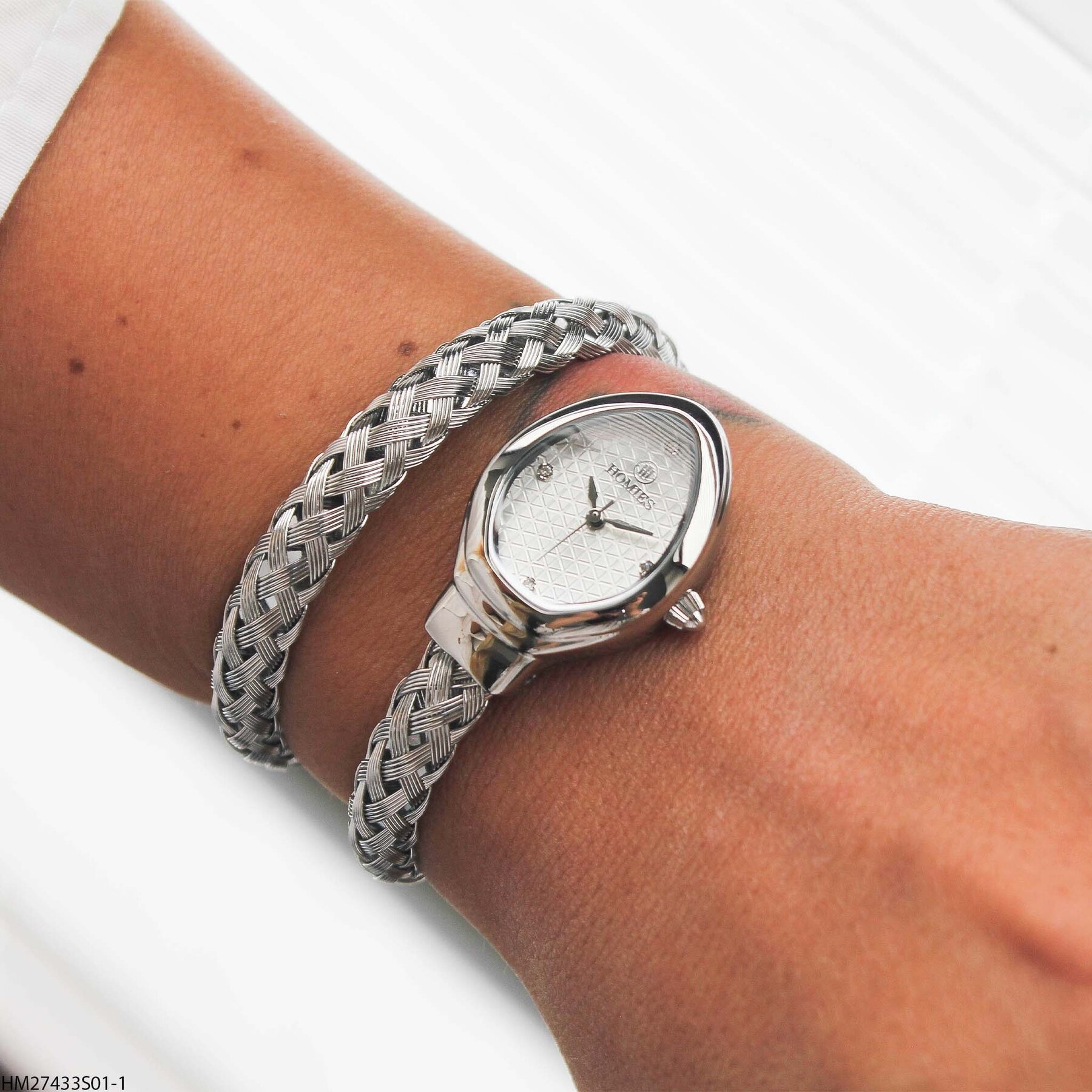 Homies HM27433S01-1 Steel Strap Women Watch