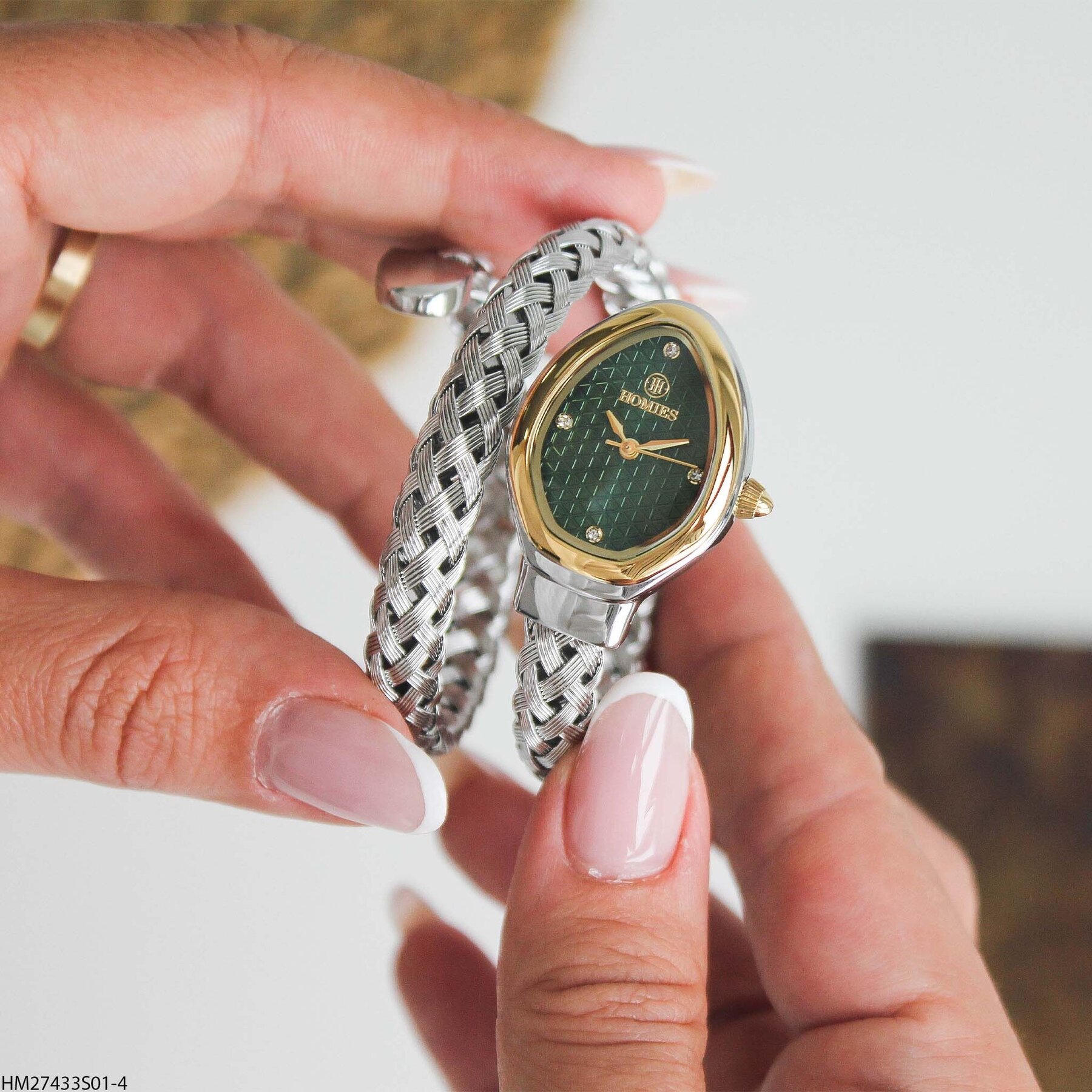 Homies HM27433S01-4 Steel Strap Women Watch