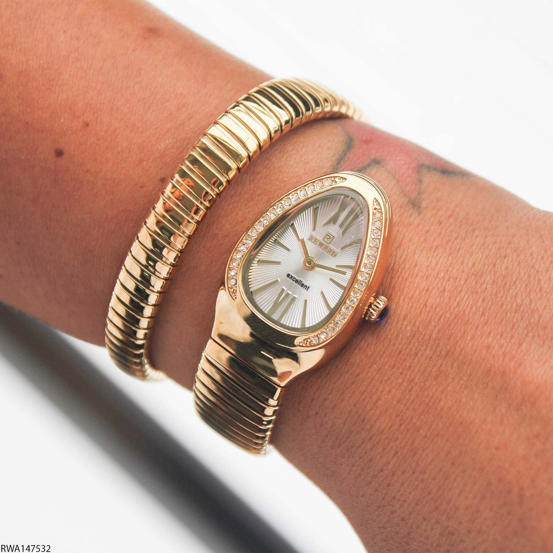 Reward RWA147532 Çelik Kordonlu Kadın Kol Saati