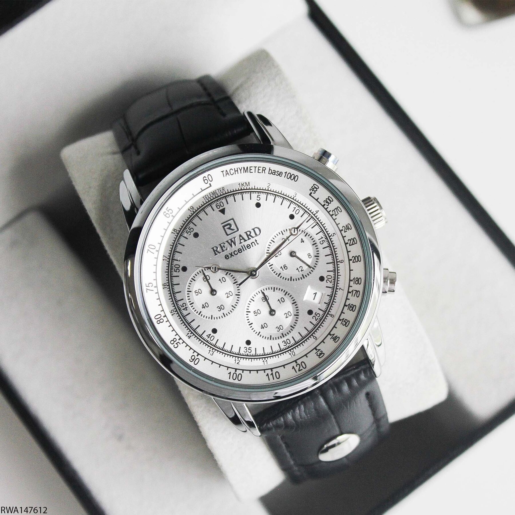 Reward RWA147612 Leather Strap Men Watch