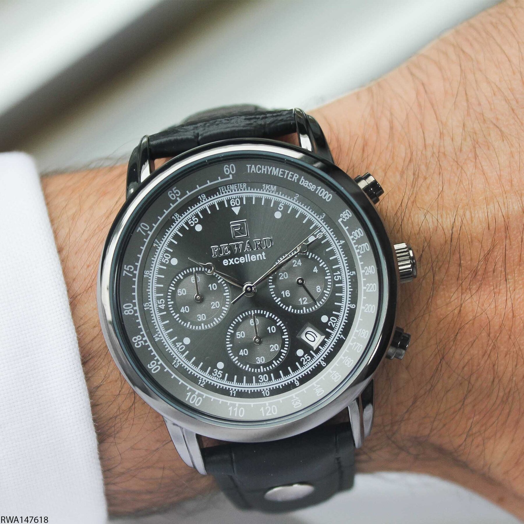 Reward RWA147618 Leather Strap Men Watch