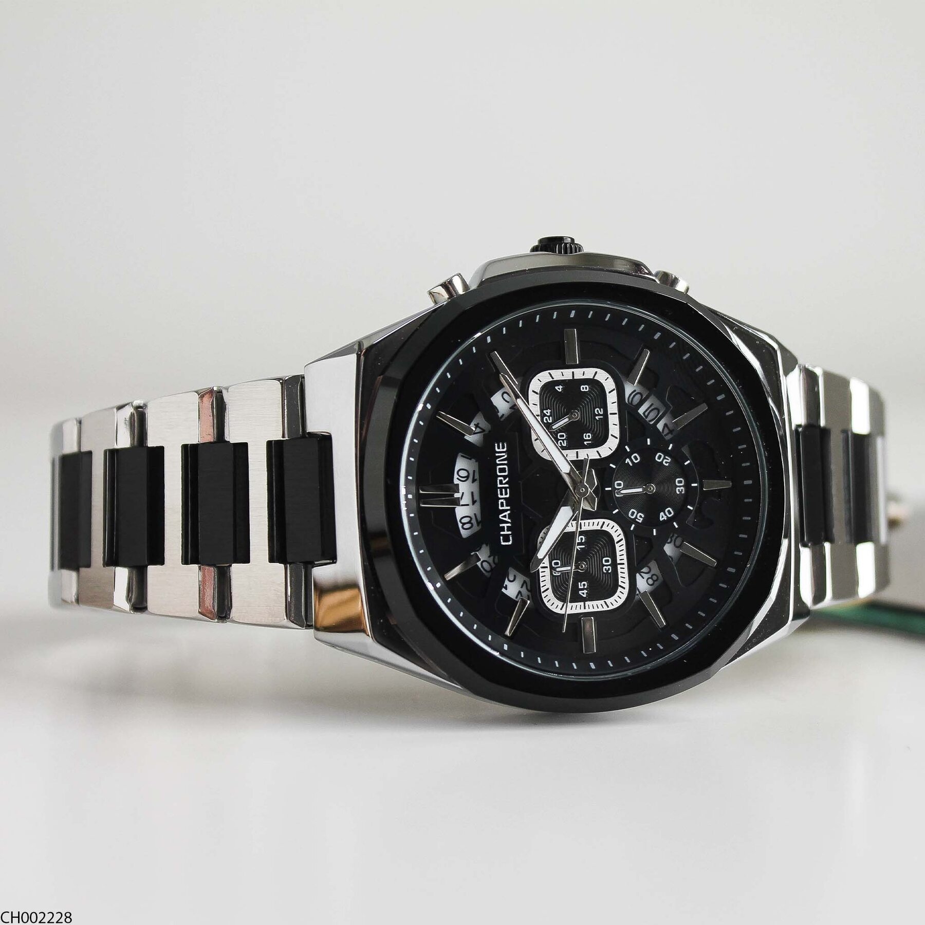 Chaperone CH002379 Steel Strap Men Watch