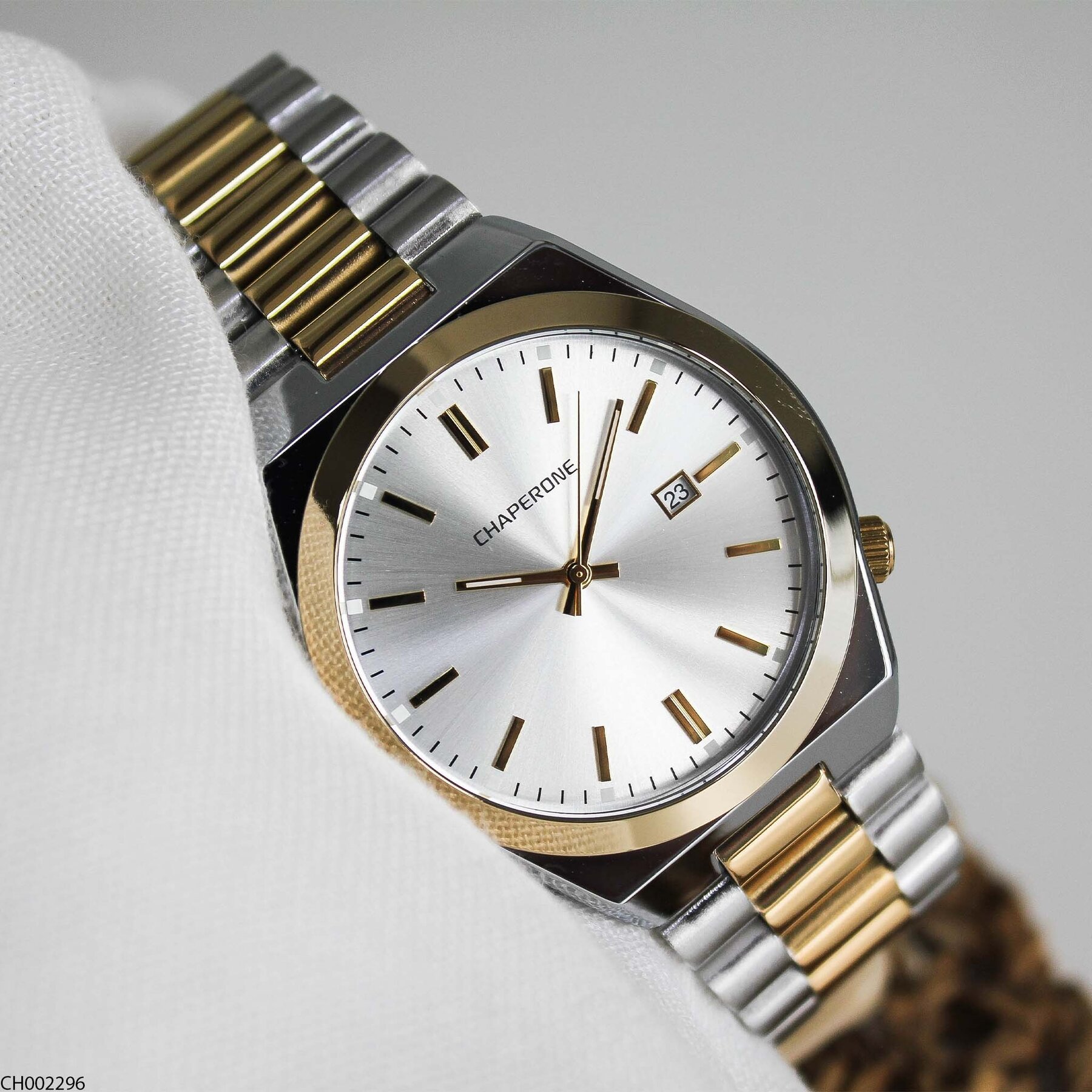 Chaperone CH002379 Steel Strap Men Watch