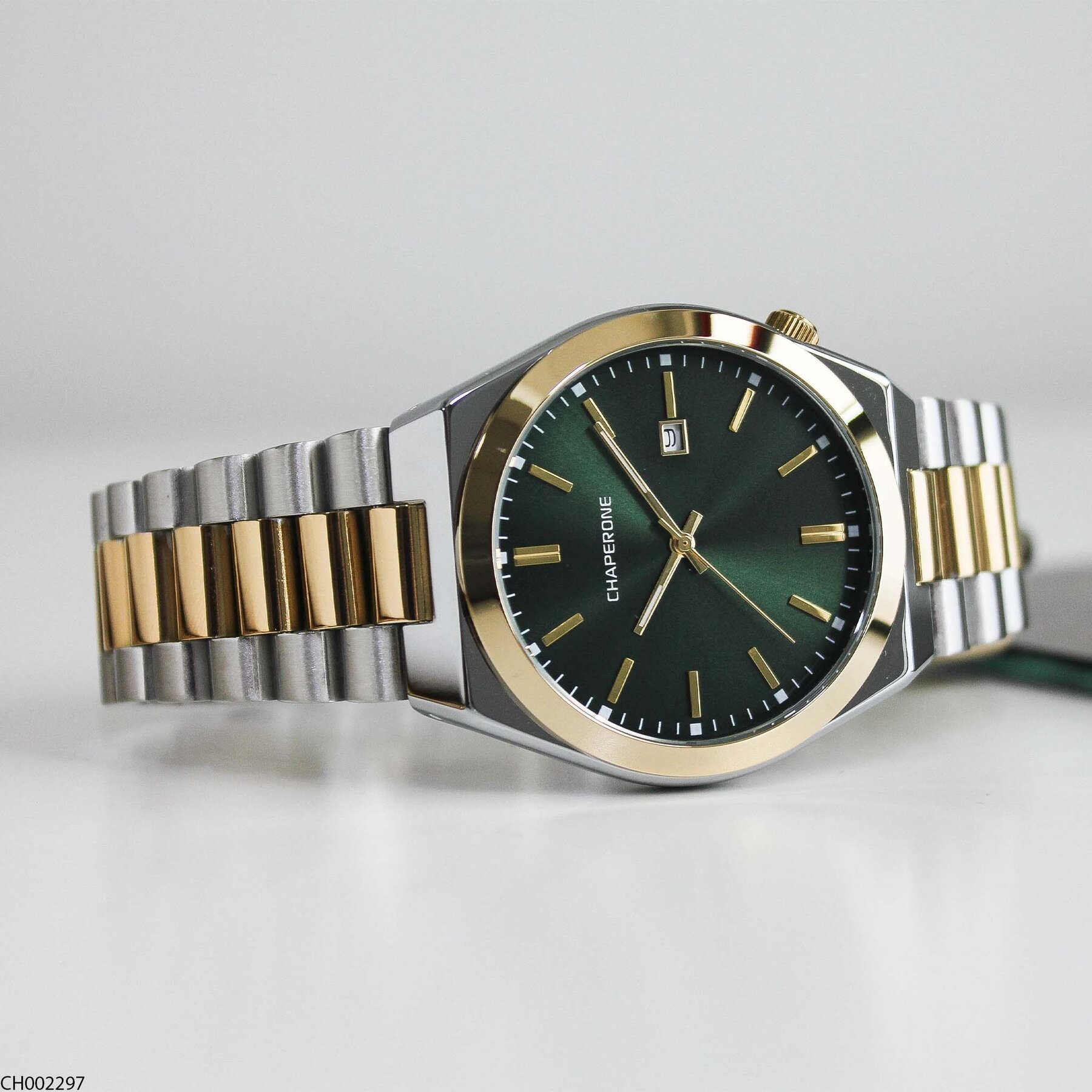 Chaperone CH002379 Steel Strap Men Watch