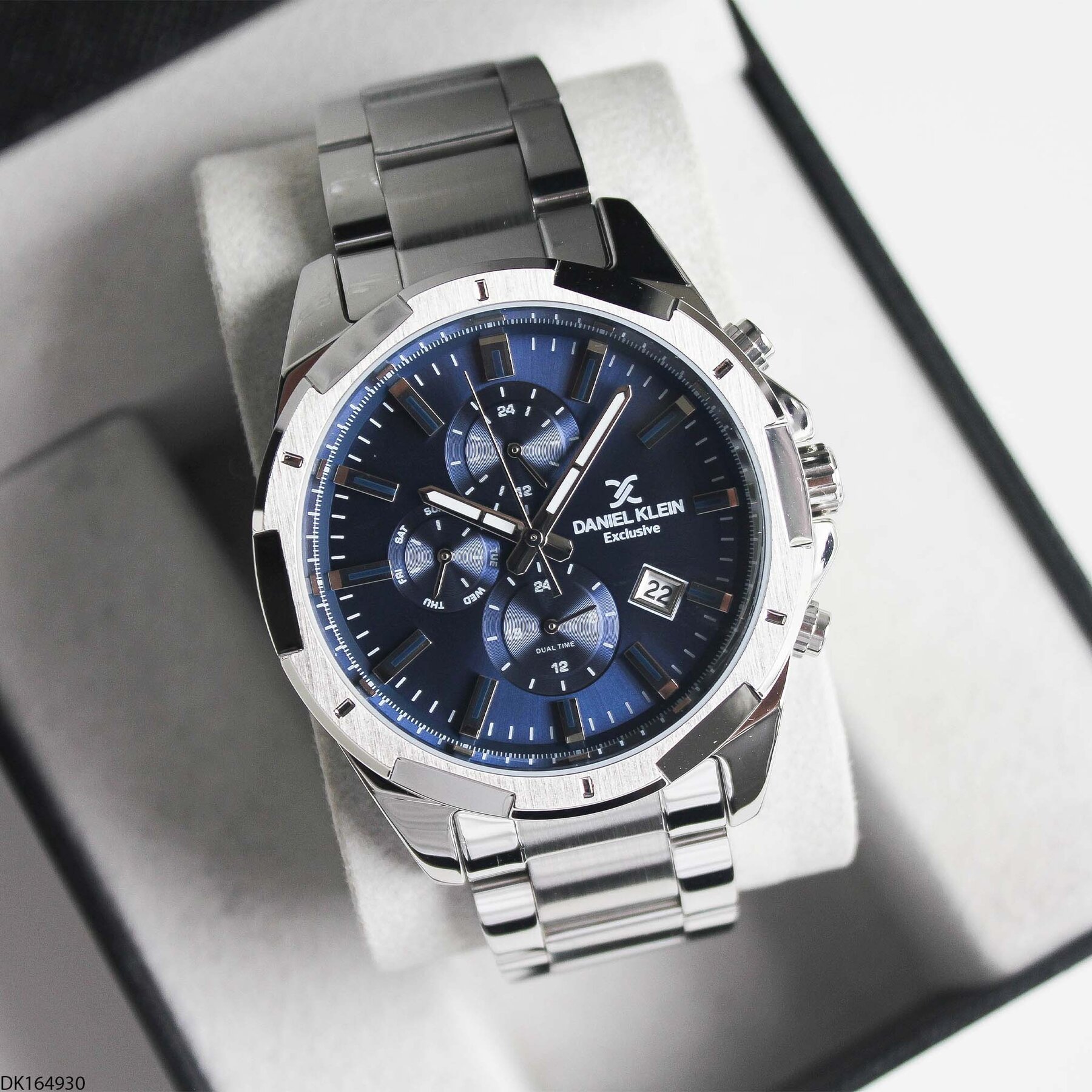 Daniel Klein DK453126 Steel Strap Men Watch