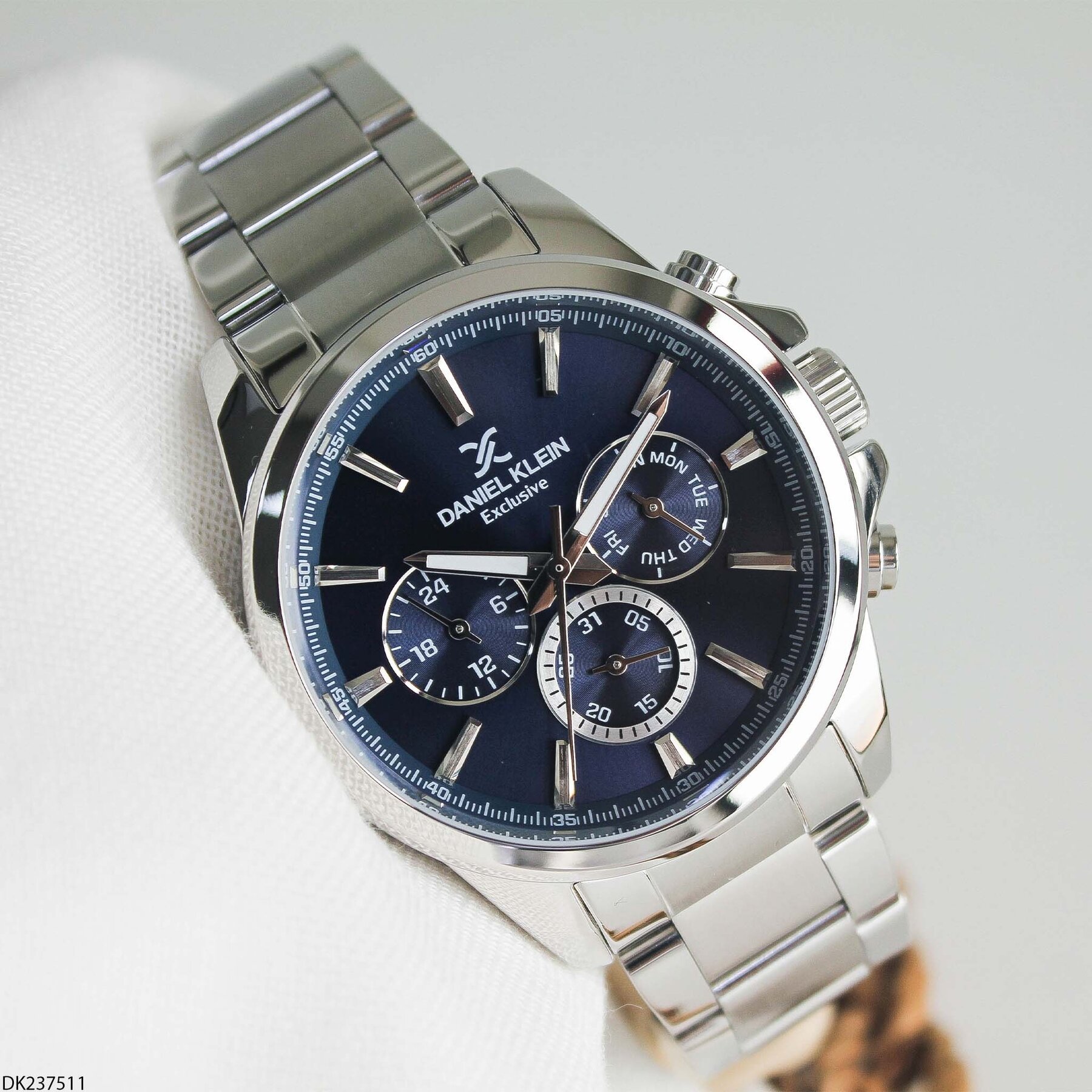 Daniel Klein DK453126 Steel Strap Men Watch