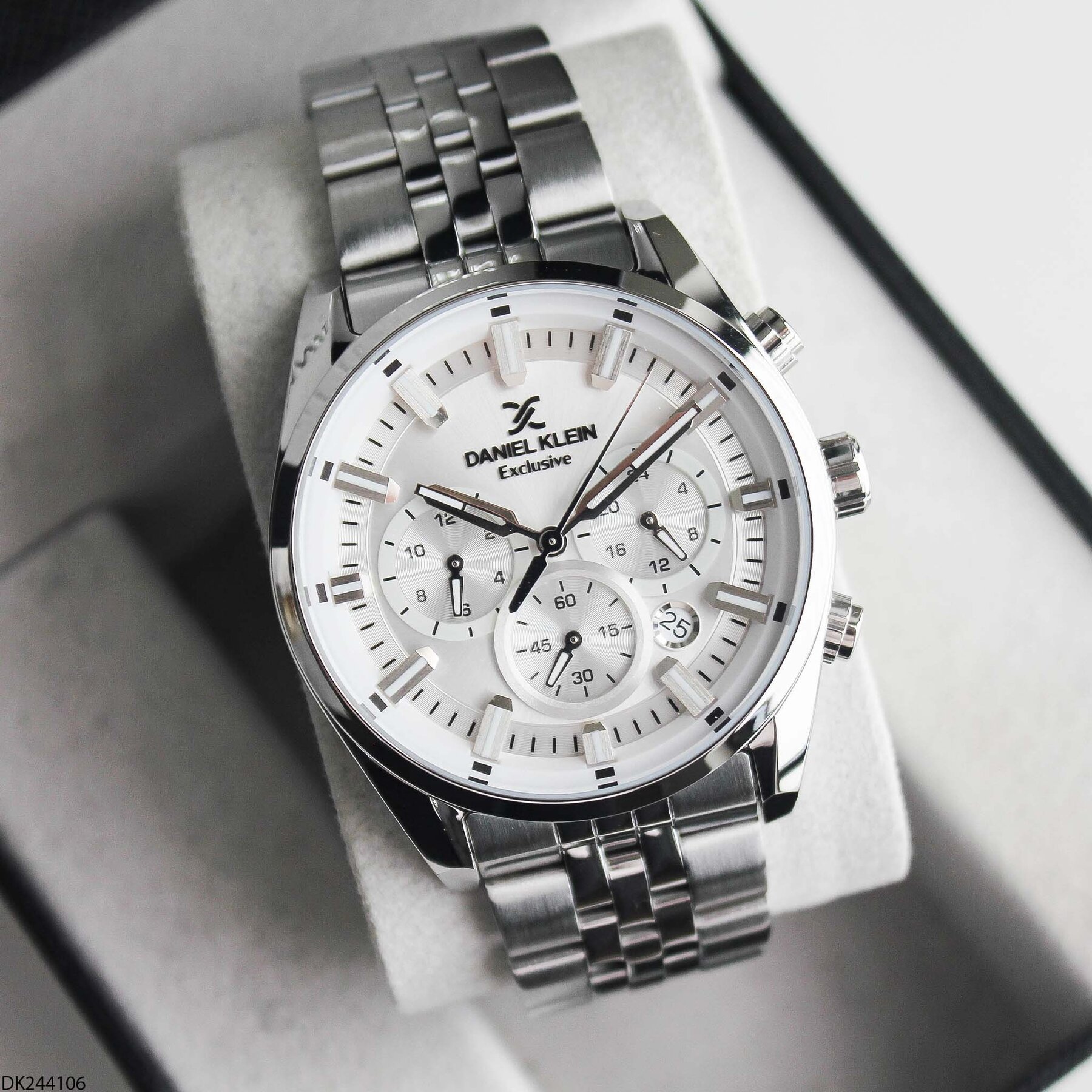 Daniel Klein DK345995 Steel Strap Men Watch