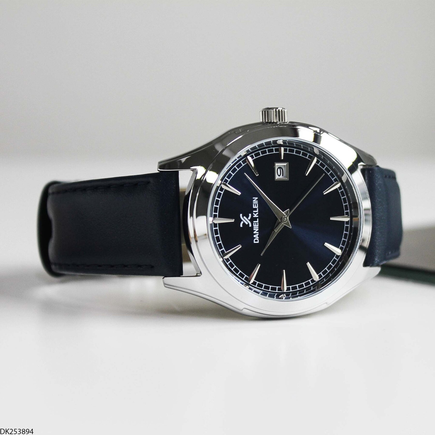 Daniel Klein DK453126 Steel Strap Men Watch