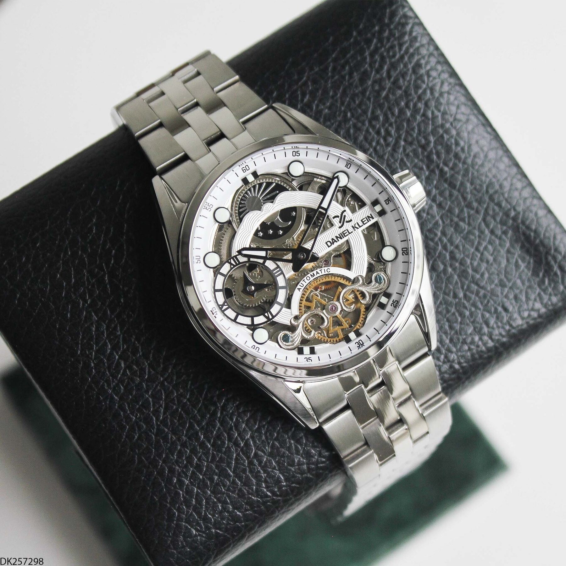 Daniel Klein DK453126 Steel Strap Men Watch