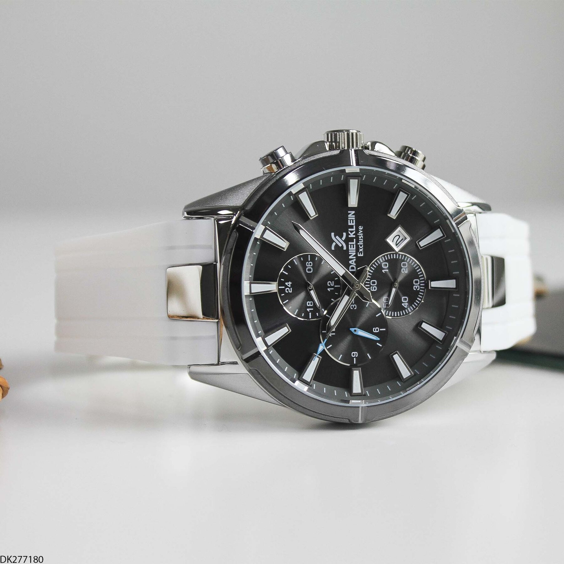 Daniel Klein DK453126 Steel Strap Men Watch