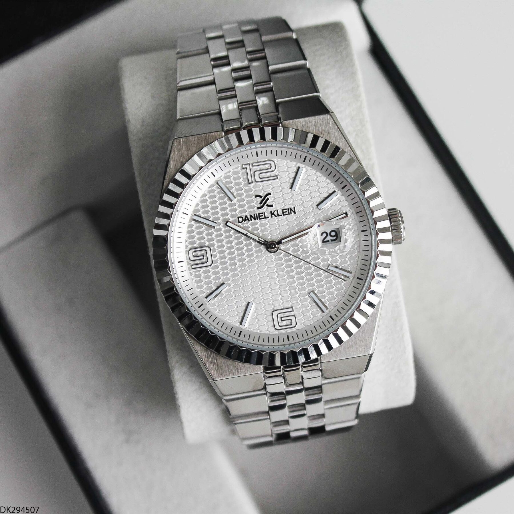 Daniel Klein DK453126 Steel Strap Men Watch