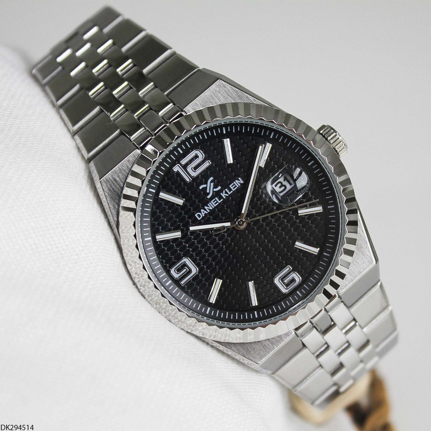 Daniel Klein DK453126 Steel Strap Men Watch